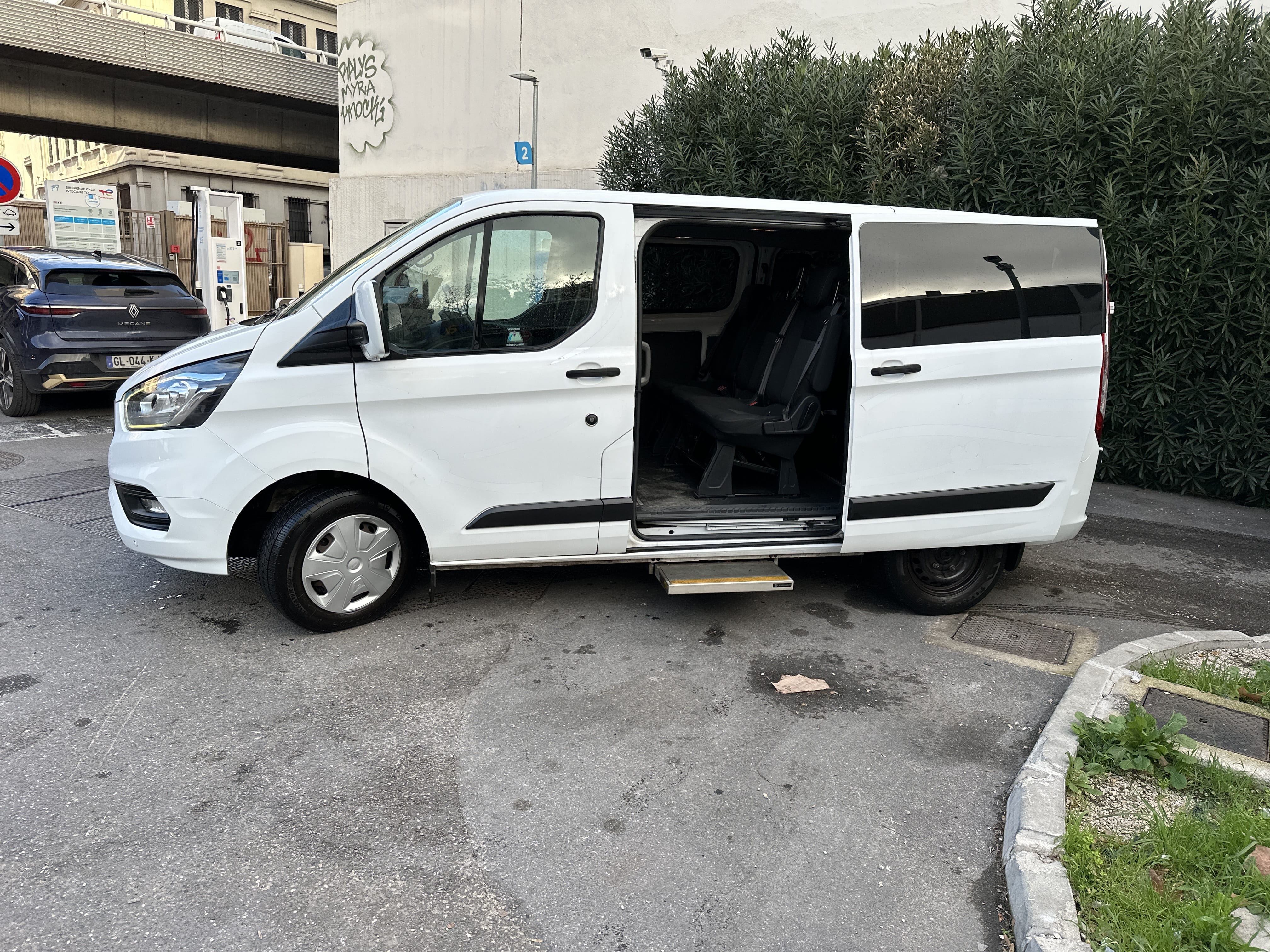 Ford Transit Custom Kombi avec Climatisation