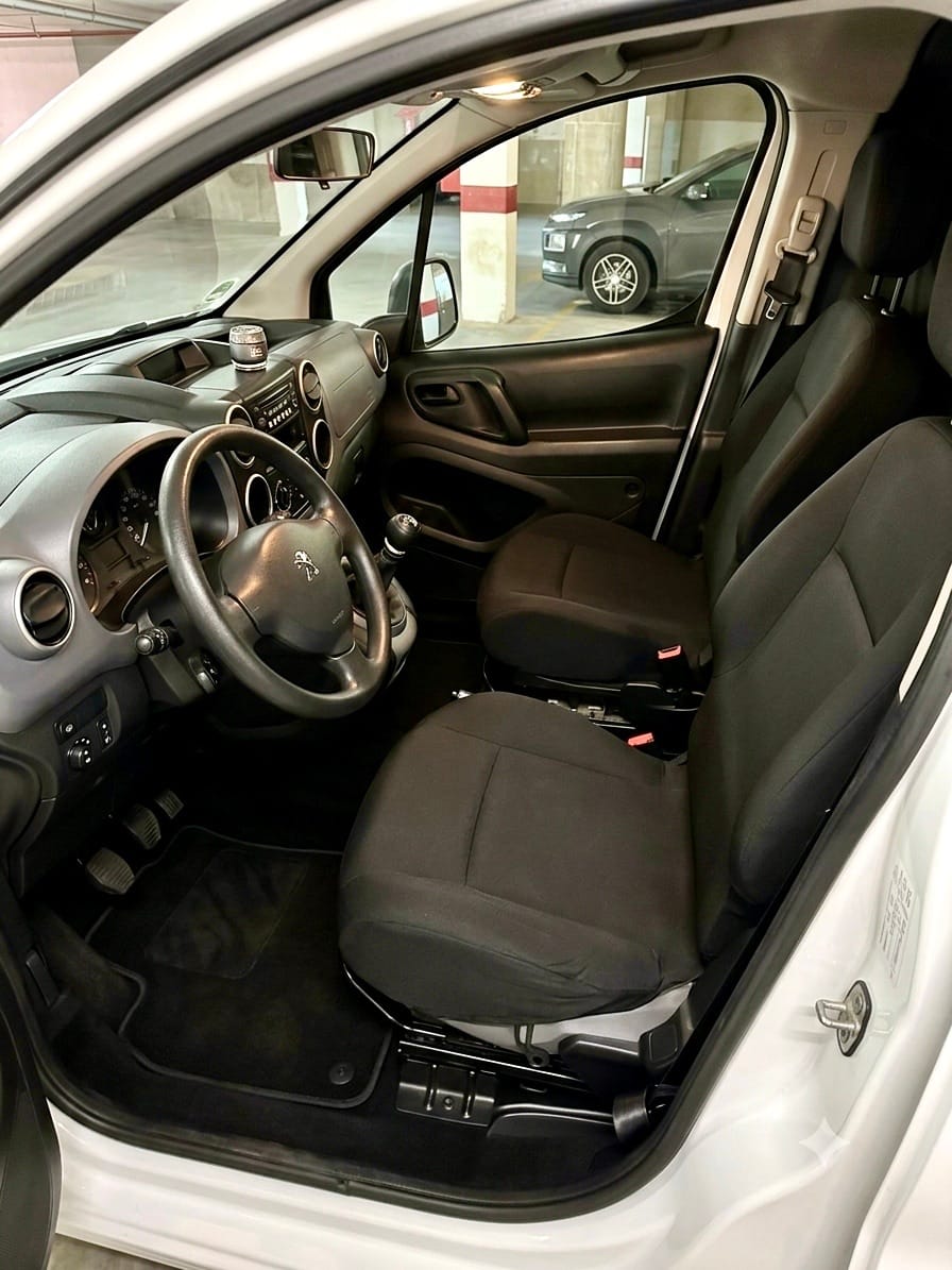 Peugeot Partner con Control de velocidad