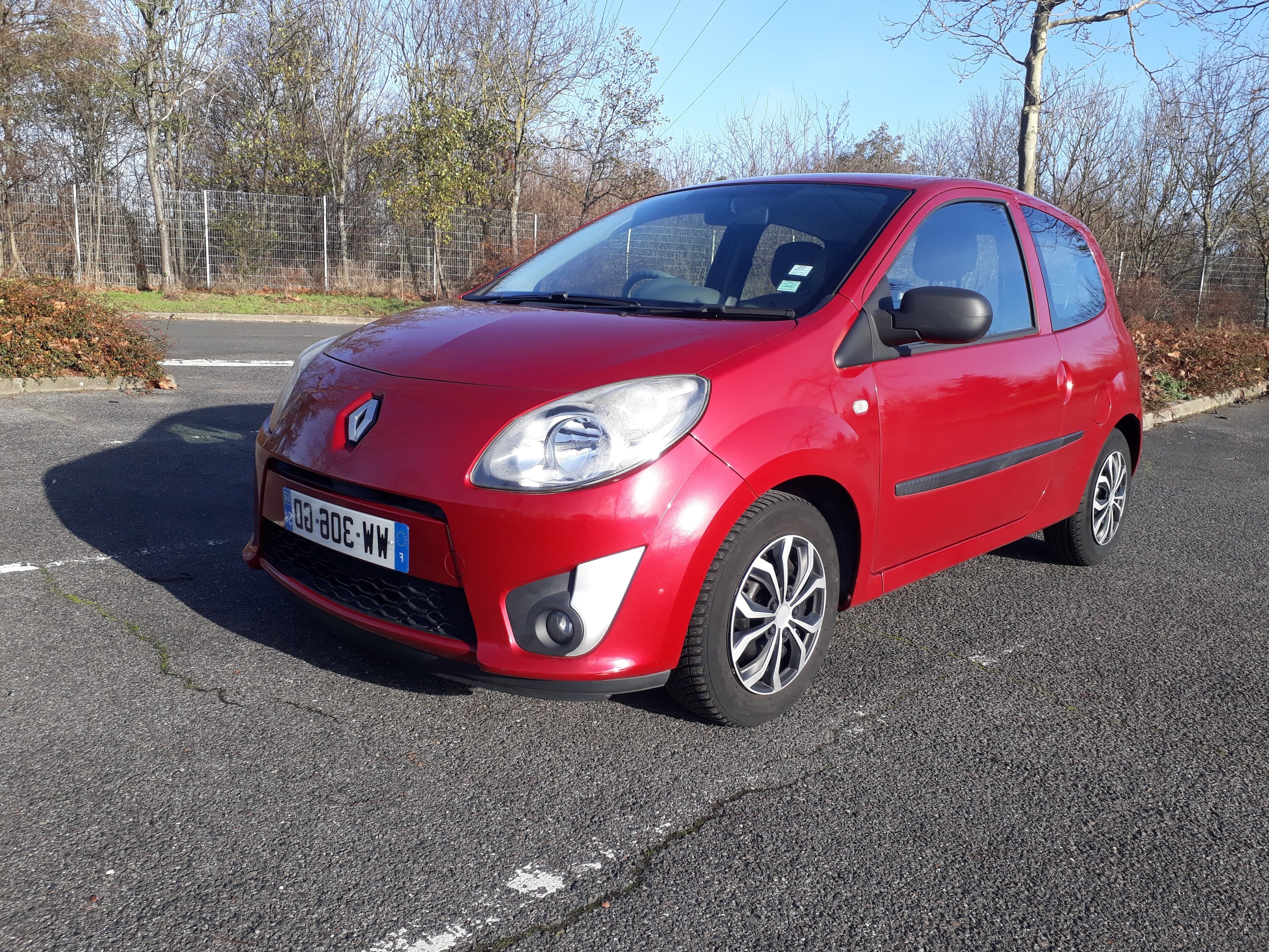 Renault Twingo II, 2011, Essence 95