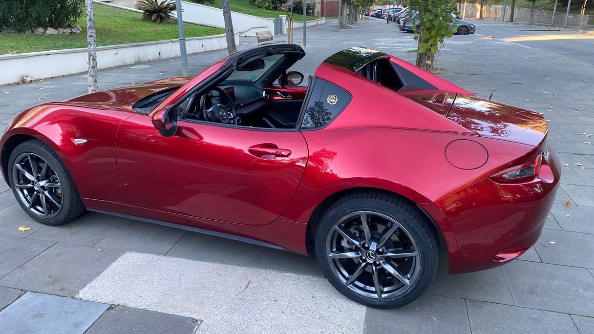 Mazda MX-5 Roadster con Aire acondicionado
