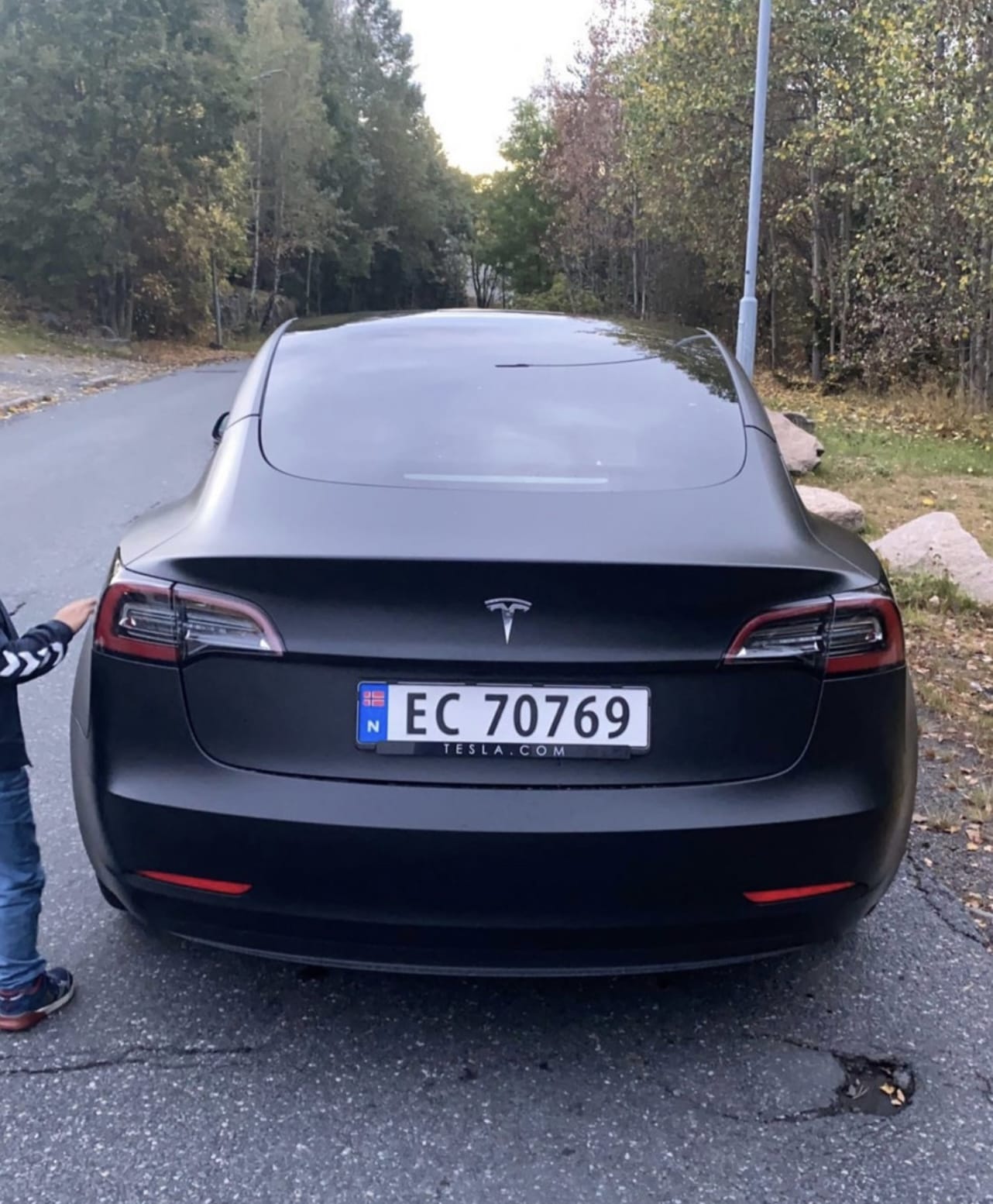 Tesla Model 3 med Ryggekamera