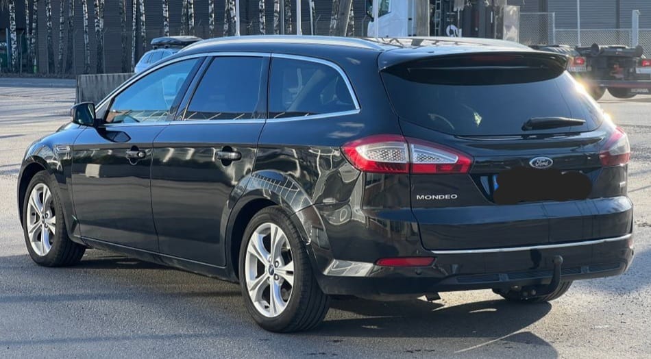 Ford Mondeo SW med Babysete