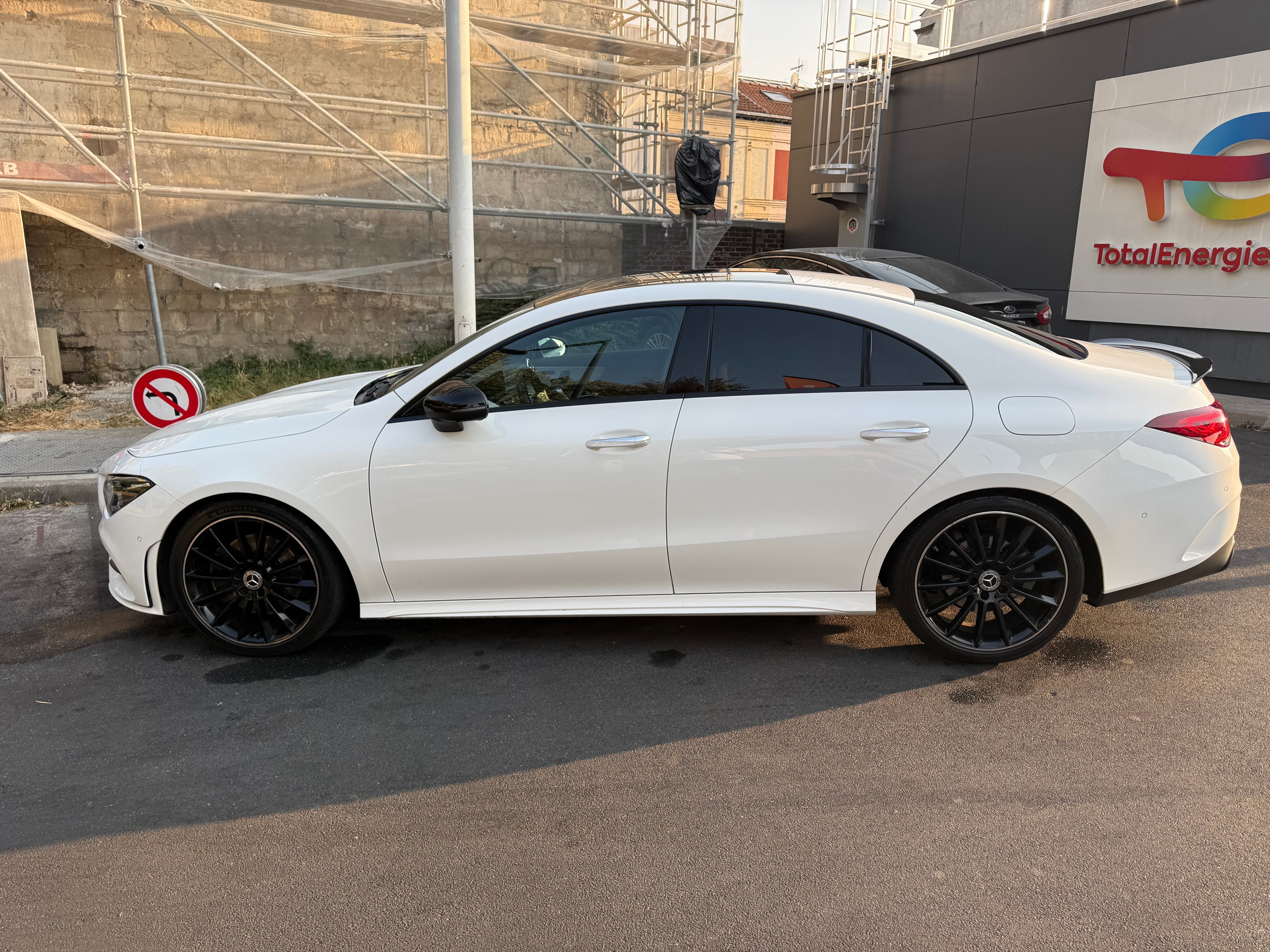 Mercedes-Benz Classe CLA avec Climatisation