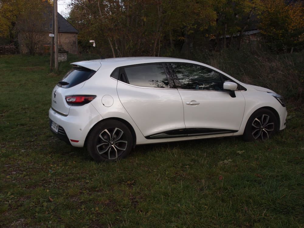Renault Clio avec Climatisation