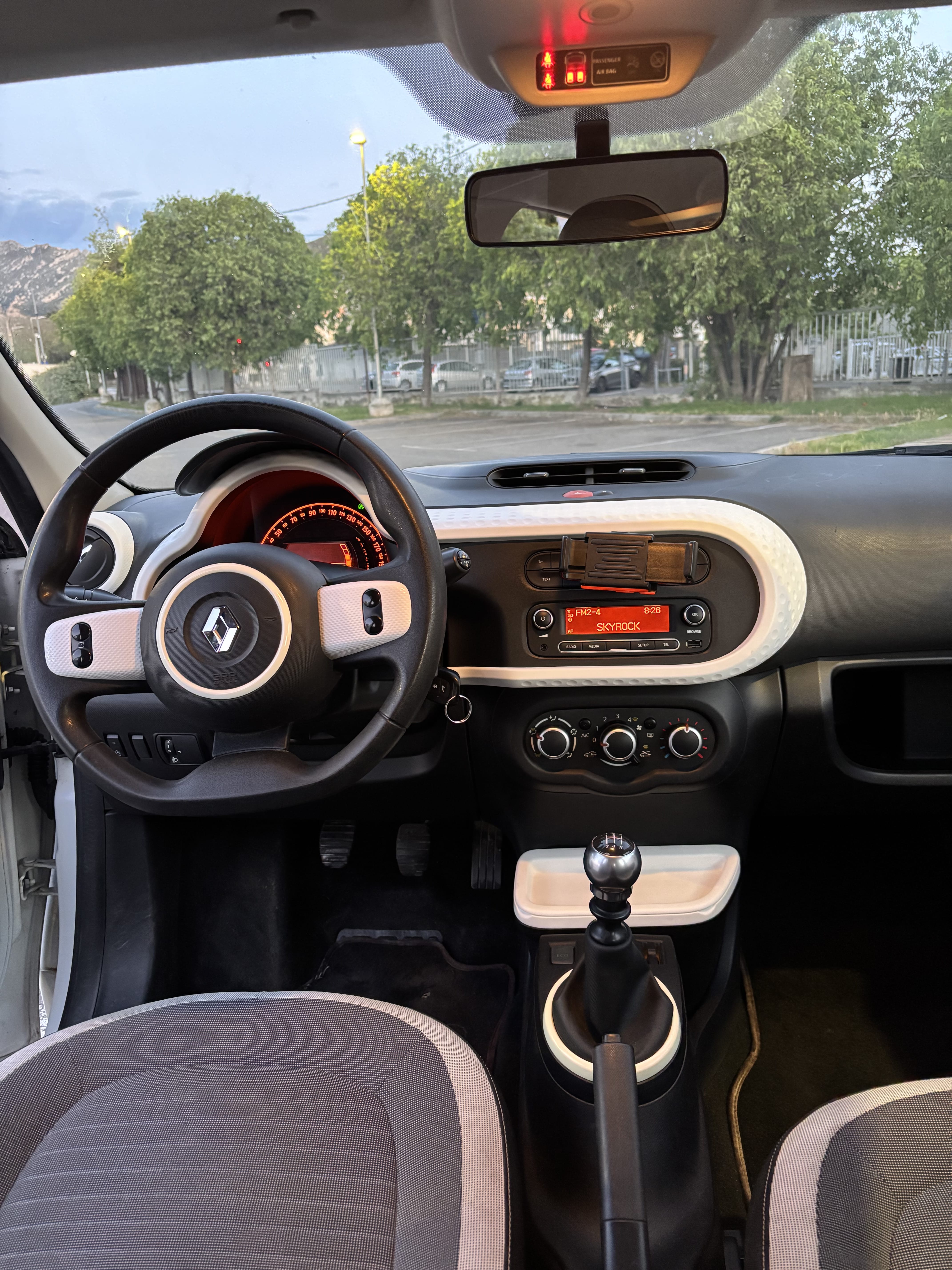 Renault Twingo III met Bluetooth audio