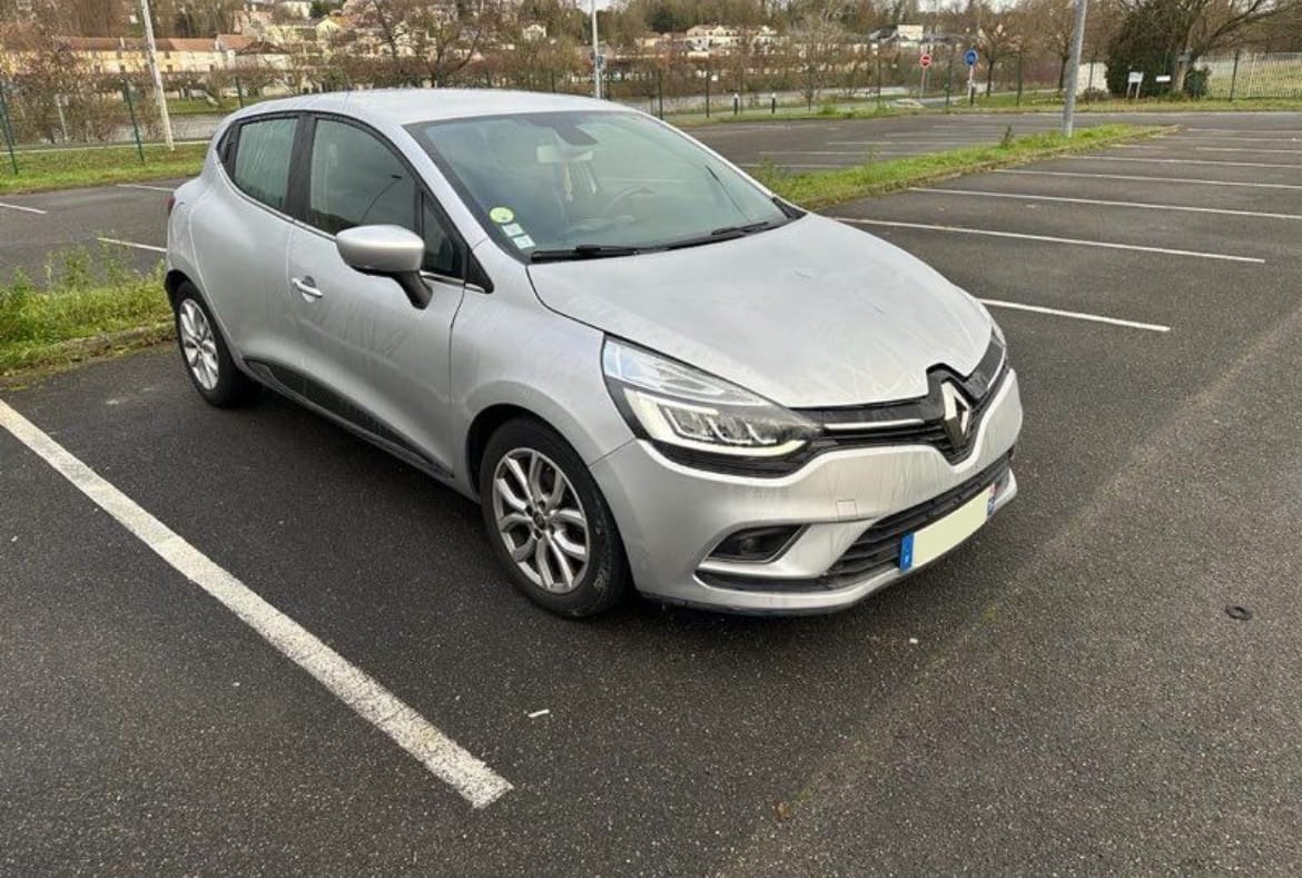 Renault Clio avec Climatisation