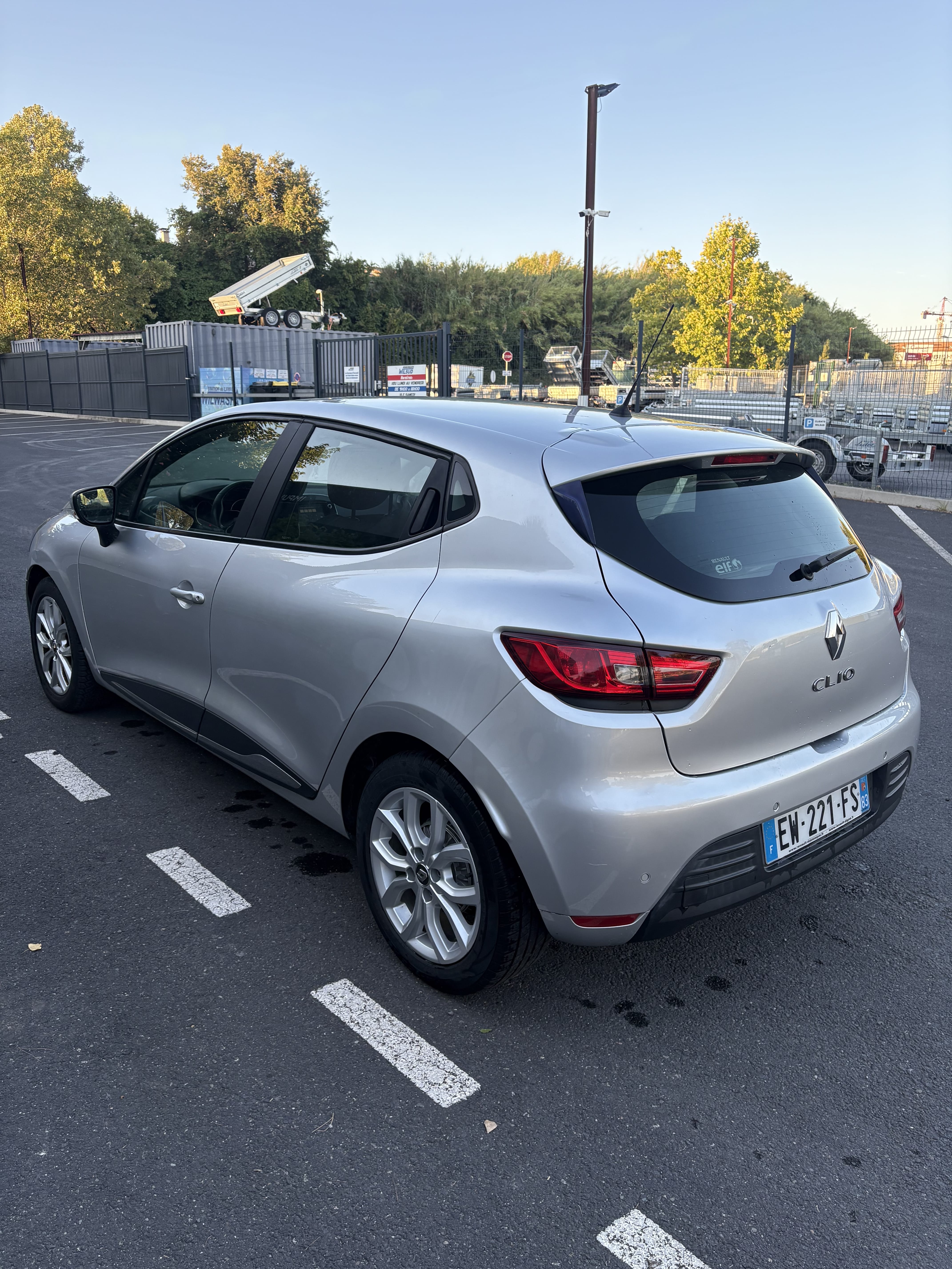 Renault Clio avec Climatisation