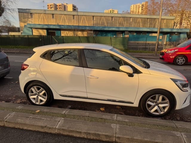 Renault Clio avec GPS