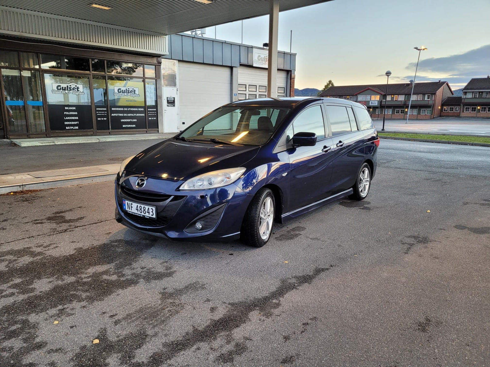 Mazda 5 med Aircondition