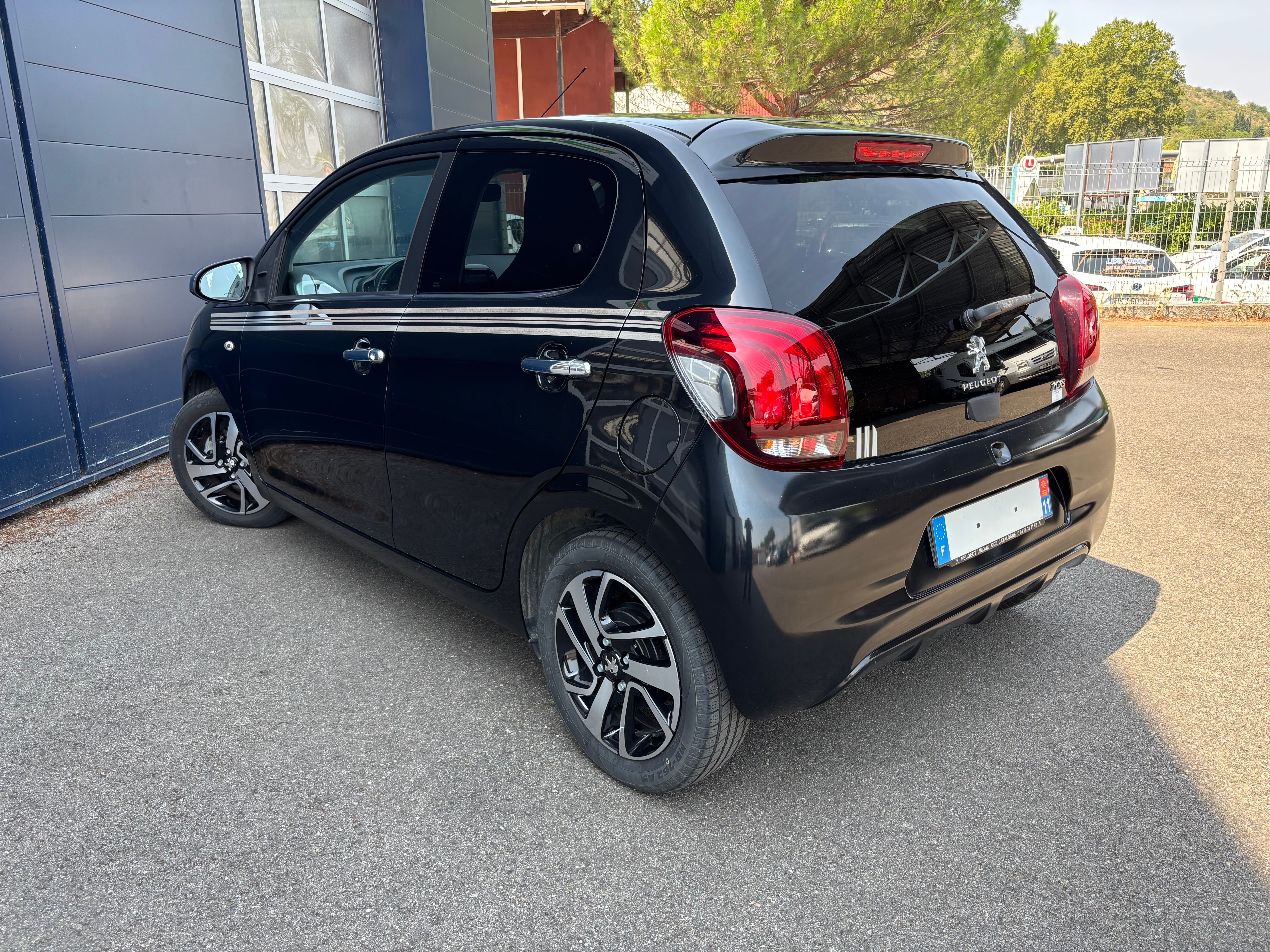 Peugeot 108 1.0 essence boite automatique avec Caméra de recul