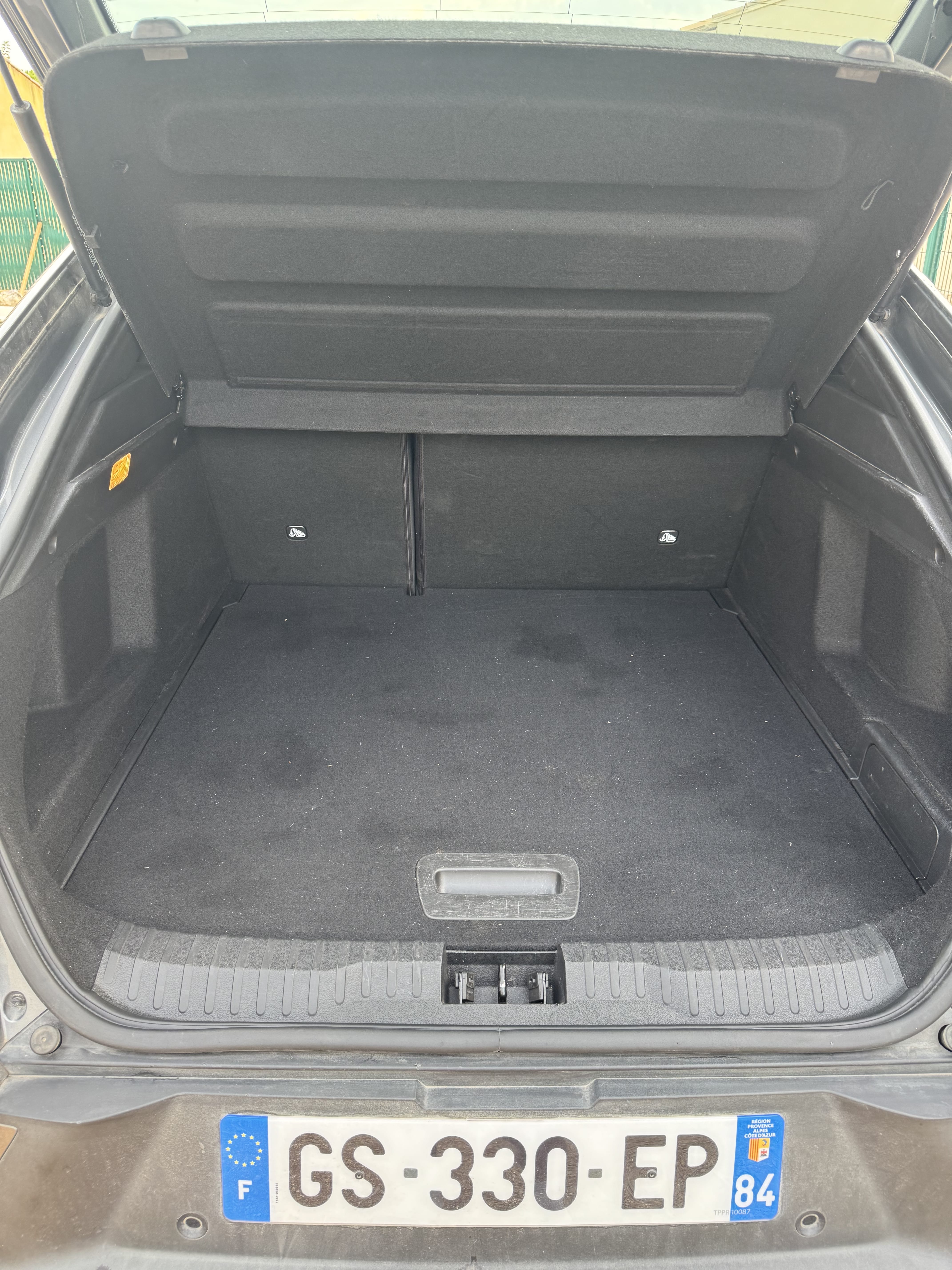 Renault Arkana E-Tech avec GPS