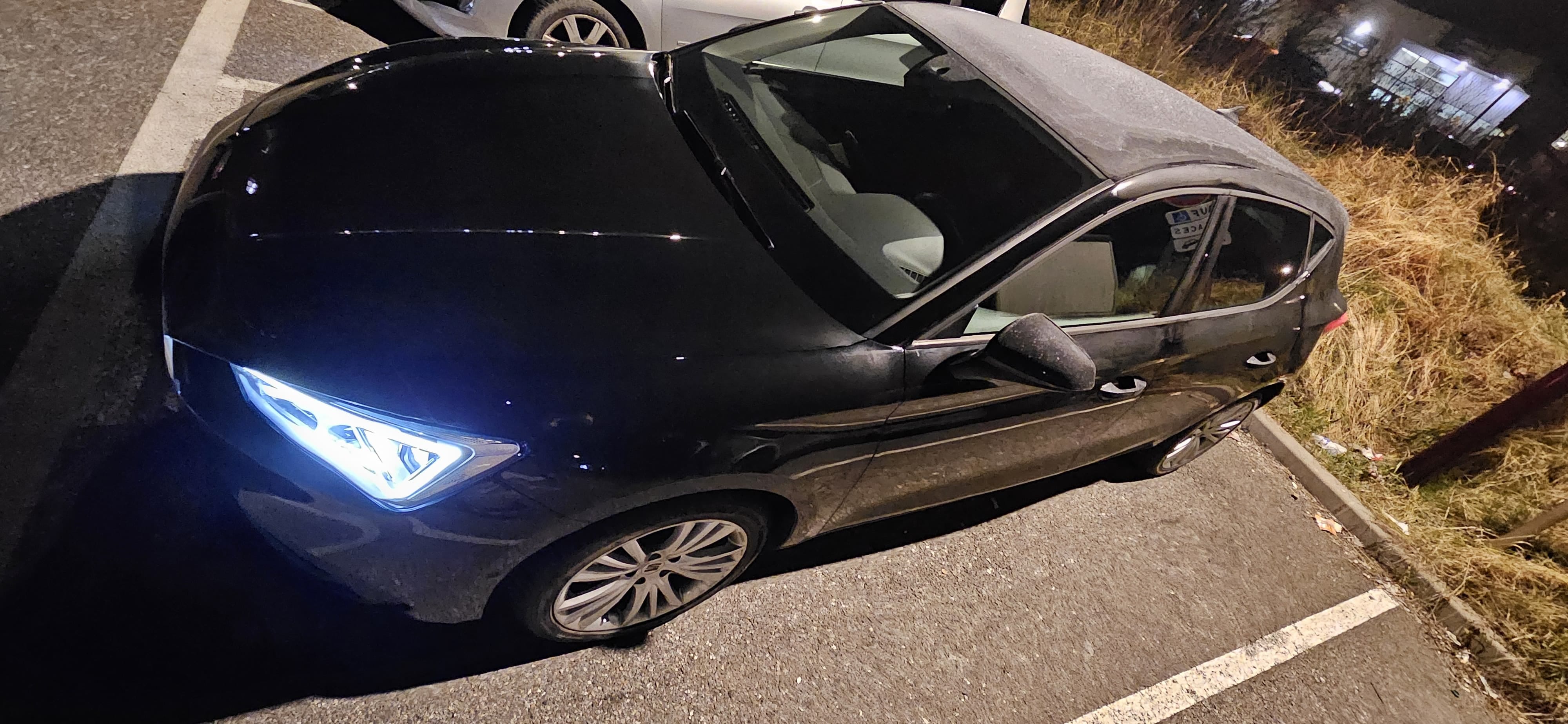 Seat Leon, 2024, Essence 95 / Électrique (hybride), automatique