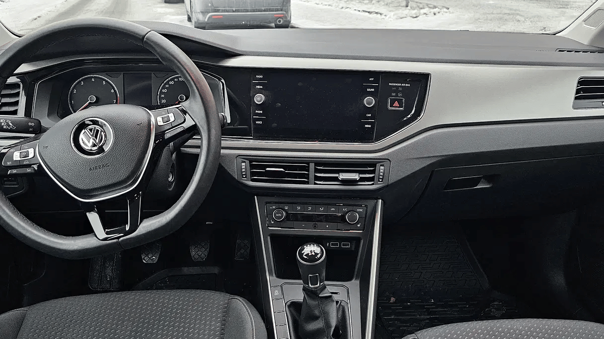 Volkswagen Polo with Bluetooth audio