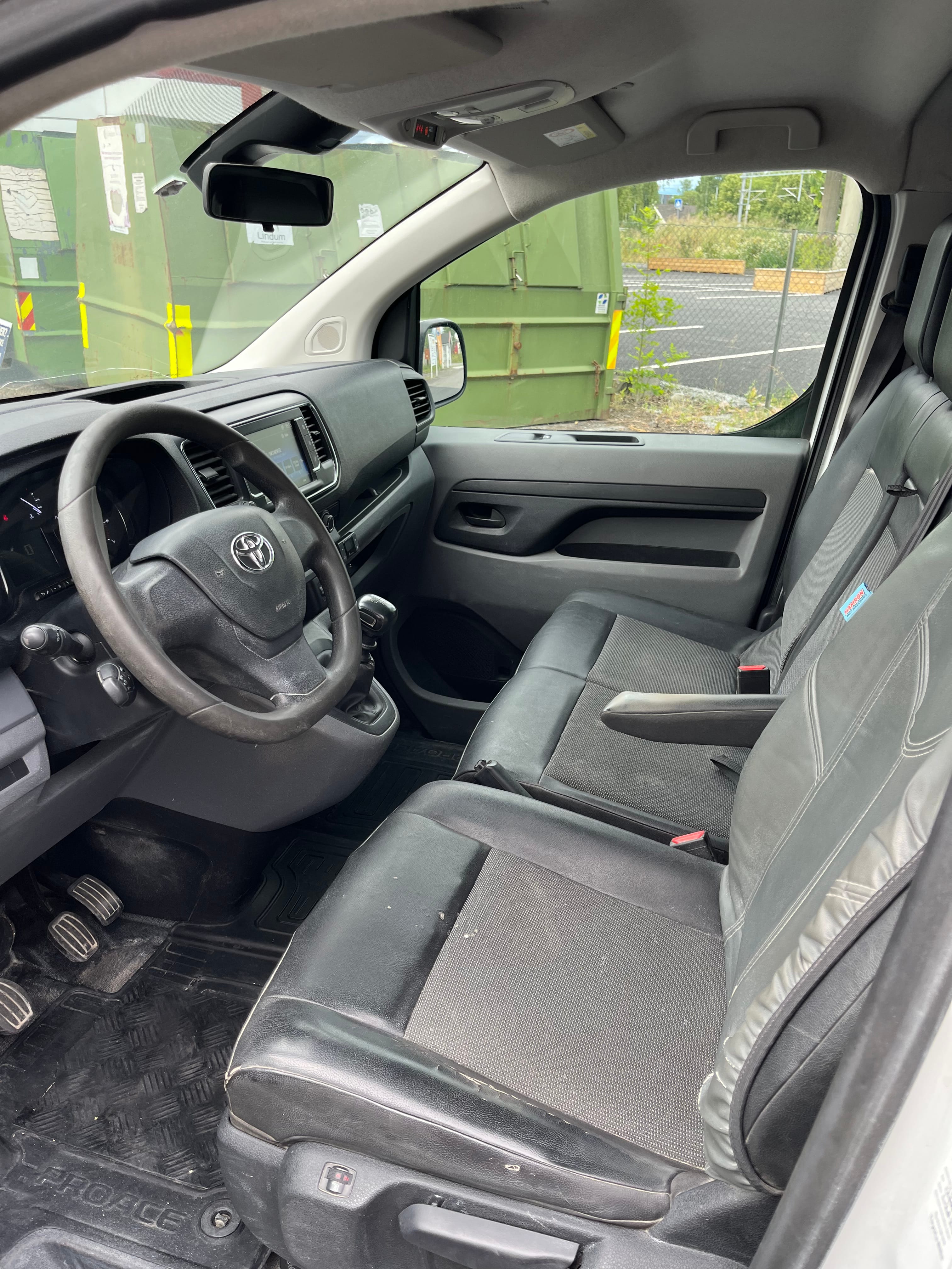 Toyota Proace Varebil med Bluetooth audio