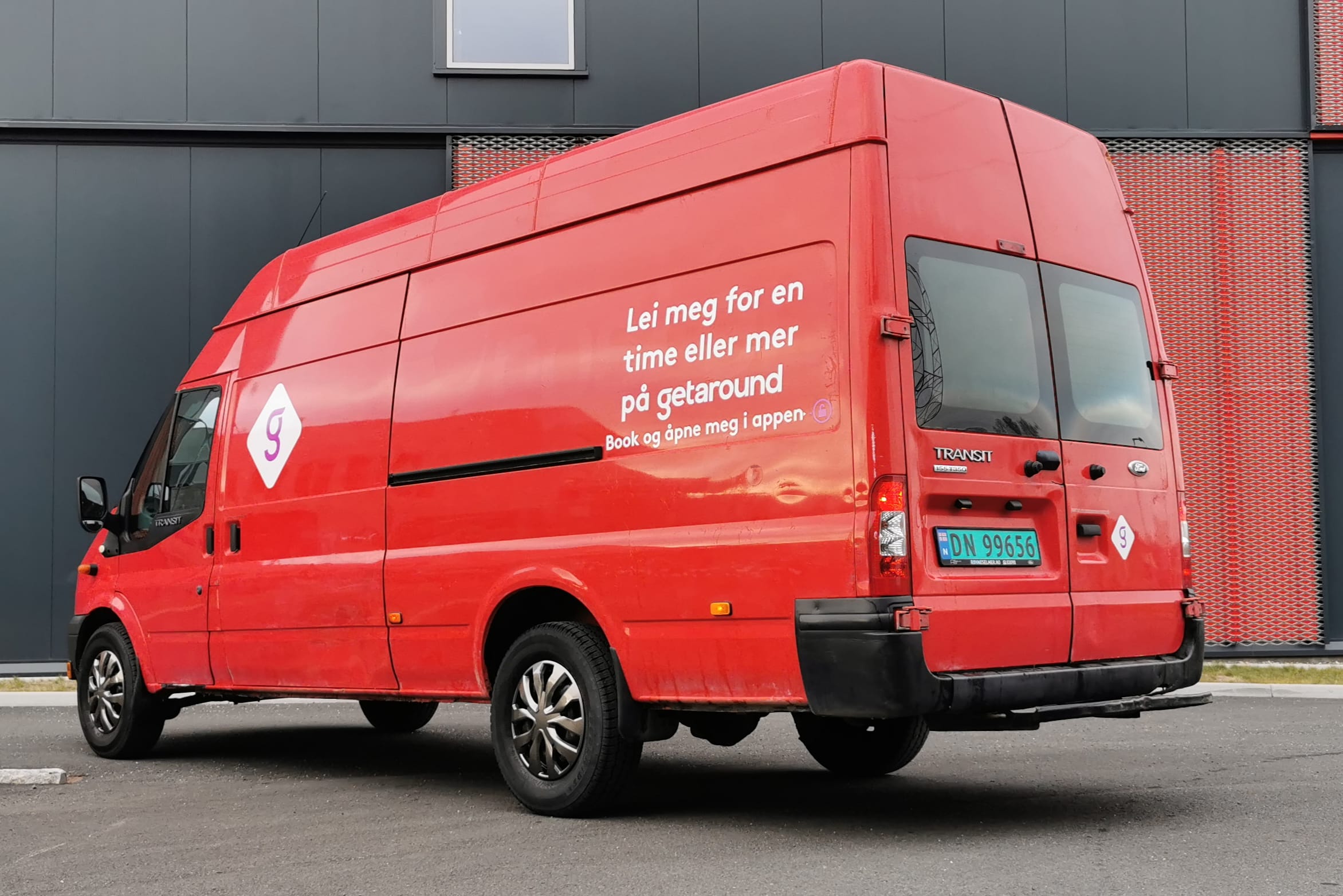 Ford Transit Varebil med Dashcam