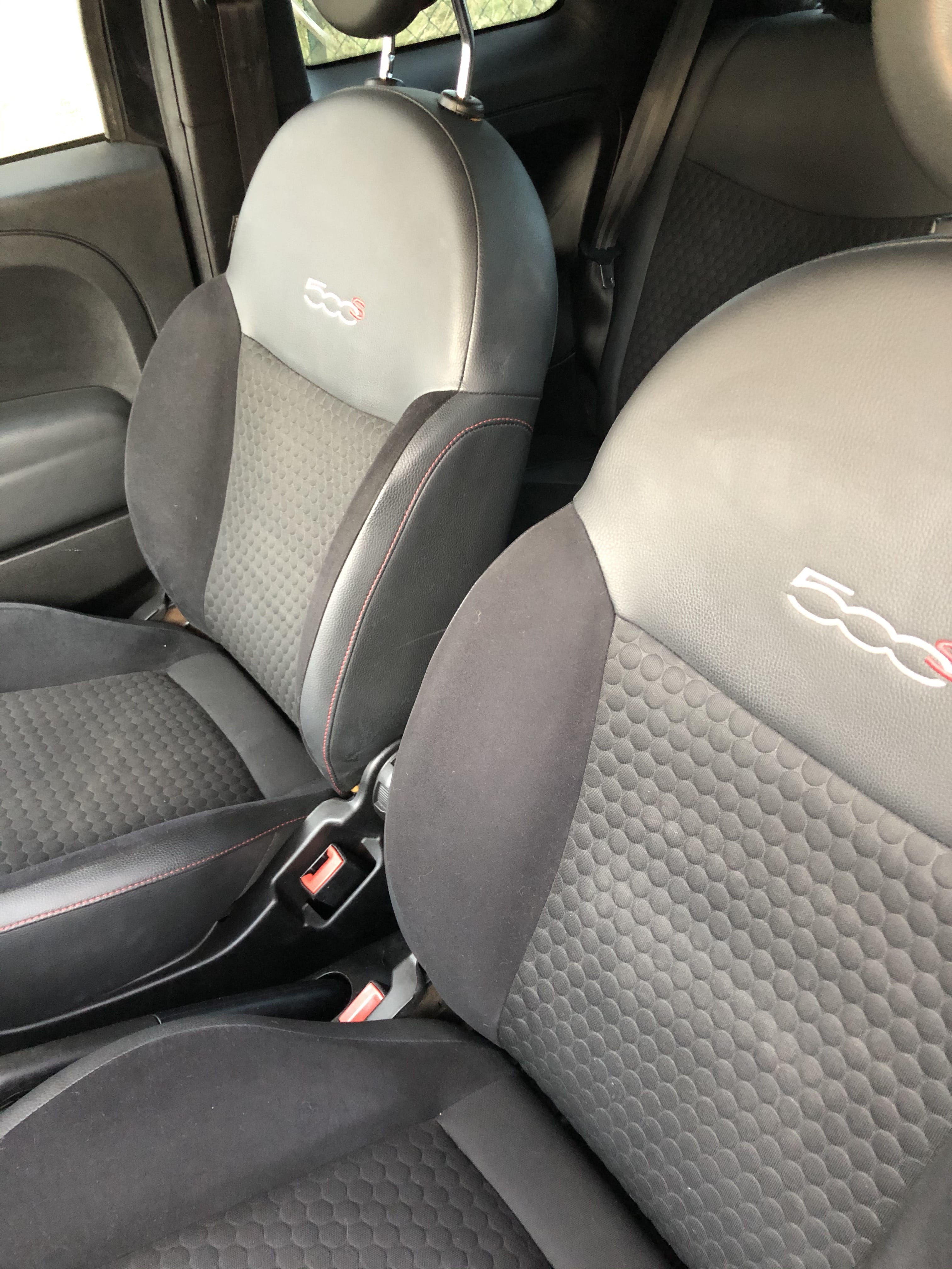 Fiat 500 1.3 mjtd diesel sport 100ch avec Entrée audio / iPod