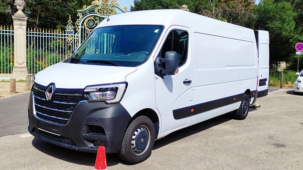Renault Master 13m3 L3H2 parking gratuit, Diable+Couvertures+Sangles