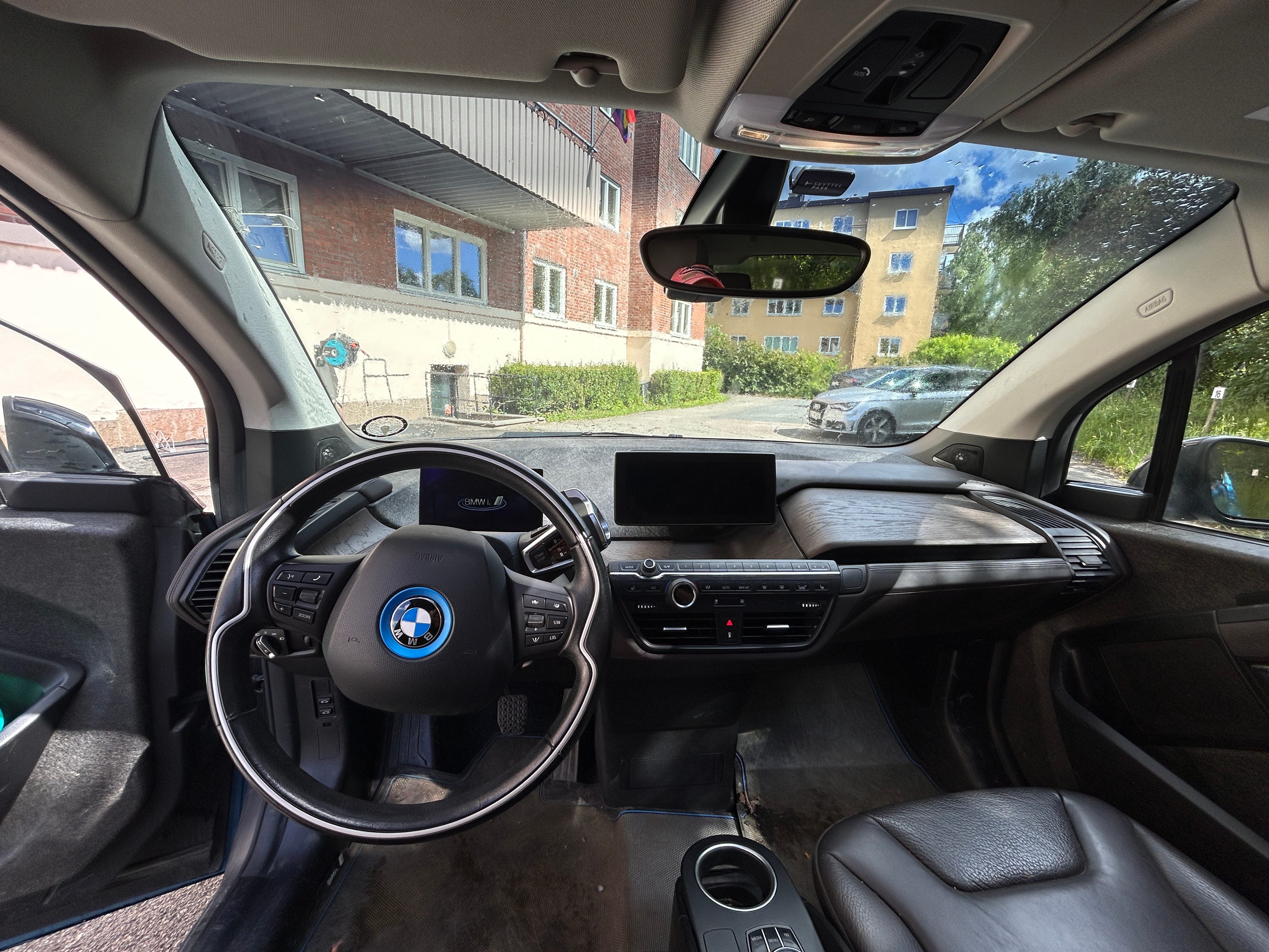 BMW i3s mit Navigationsgerät