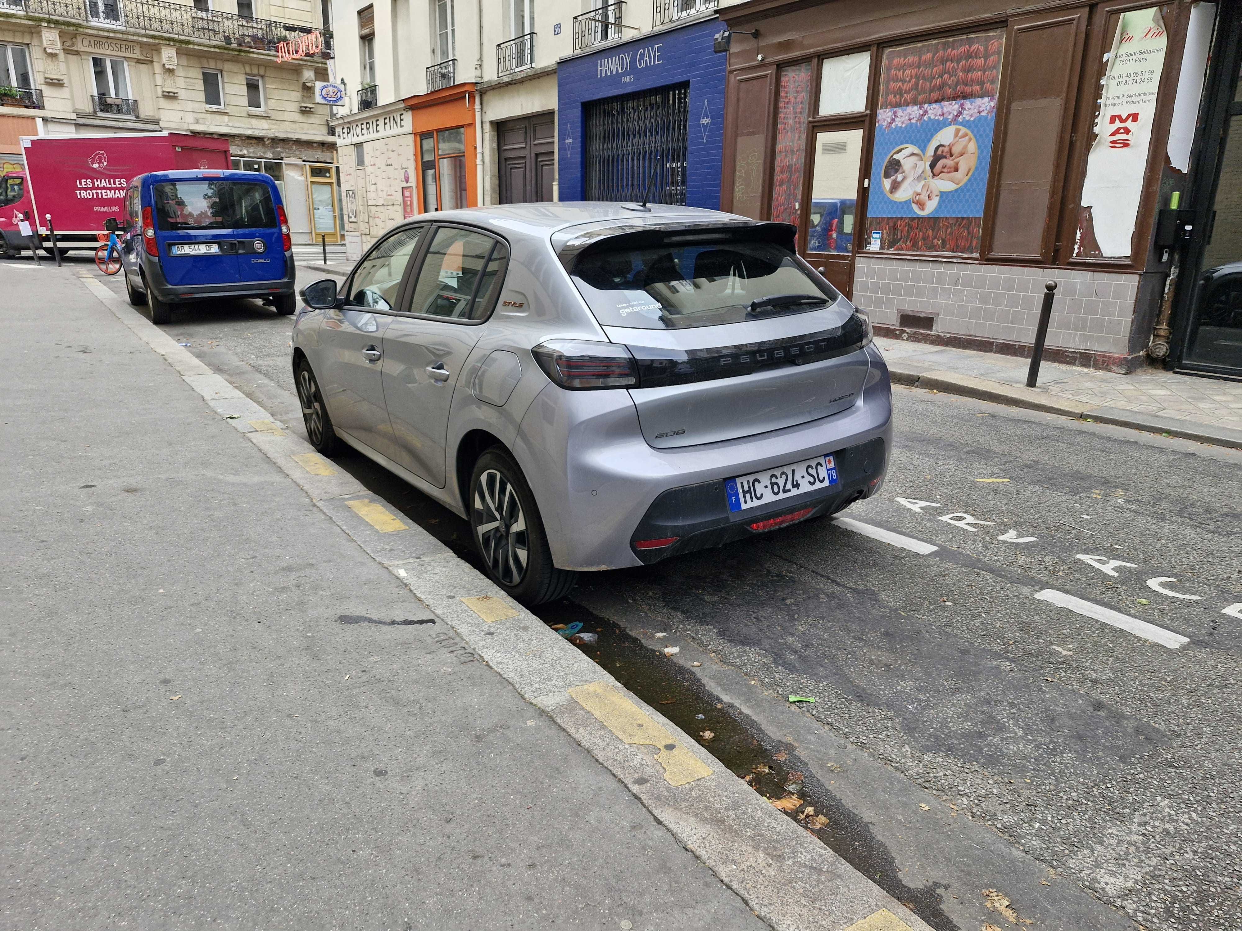 Peugeot 208 avec Régulateur de vitesse