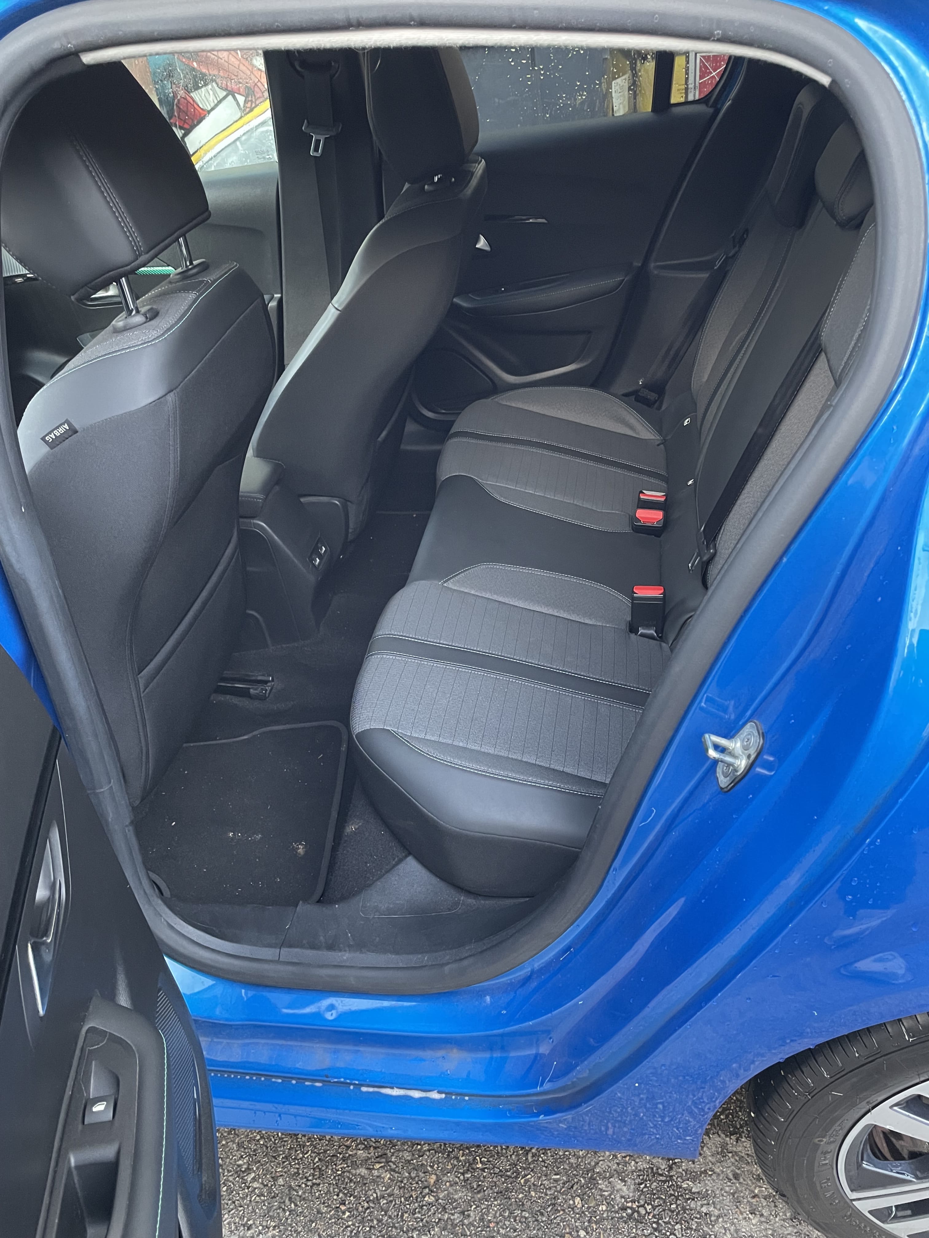Peugeot 208 avec Climatisation
