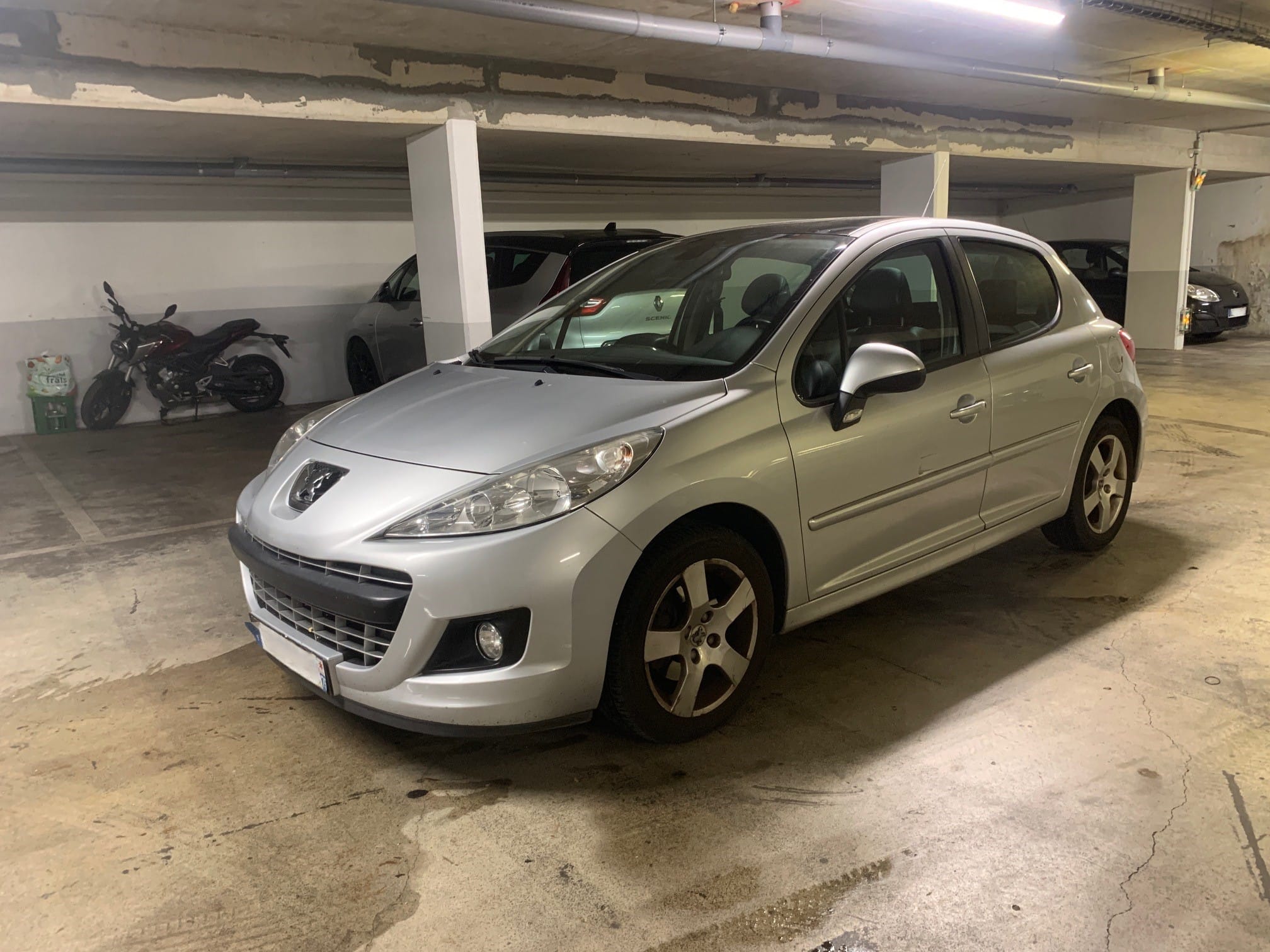 Peugeot 207, 2012, Essence 95