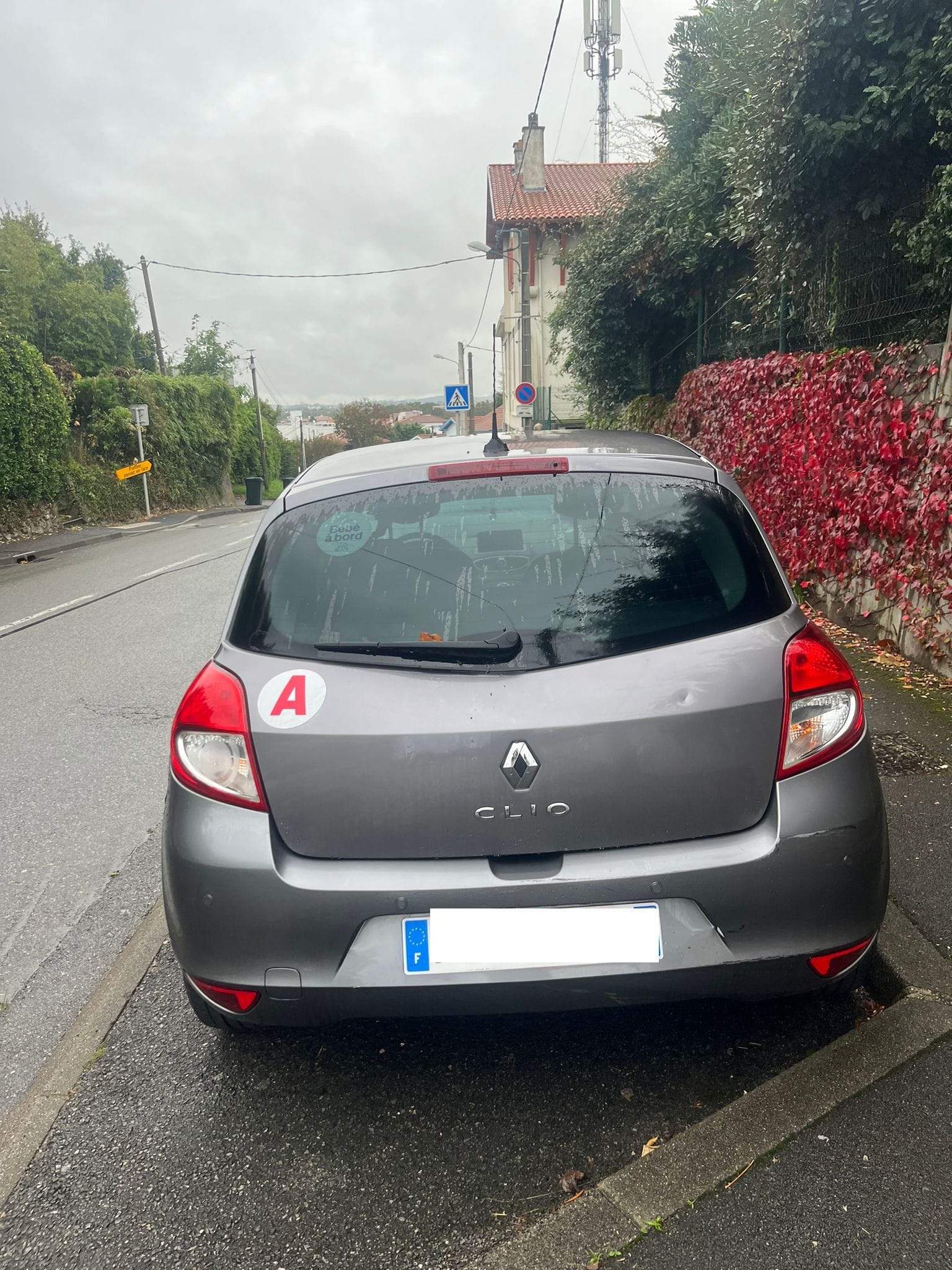 Renault Clio III avec Siège bébé