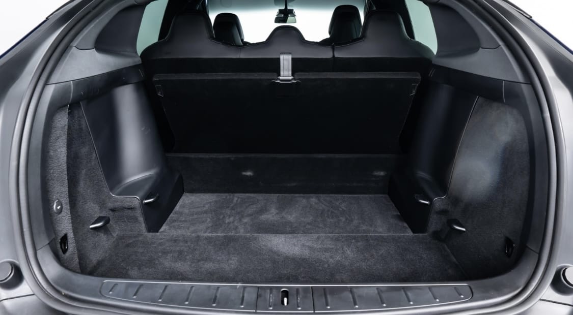 Tesla Model X med Bluetooth audio