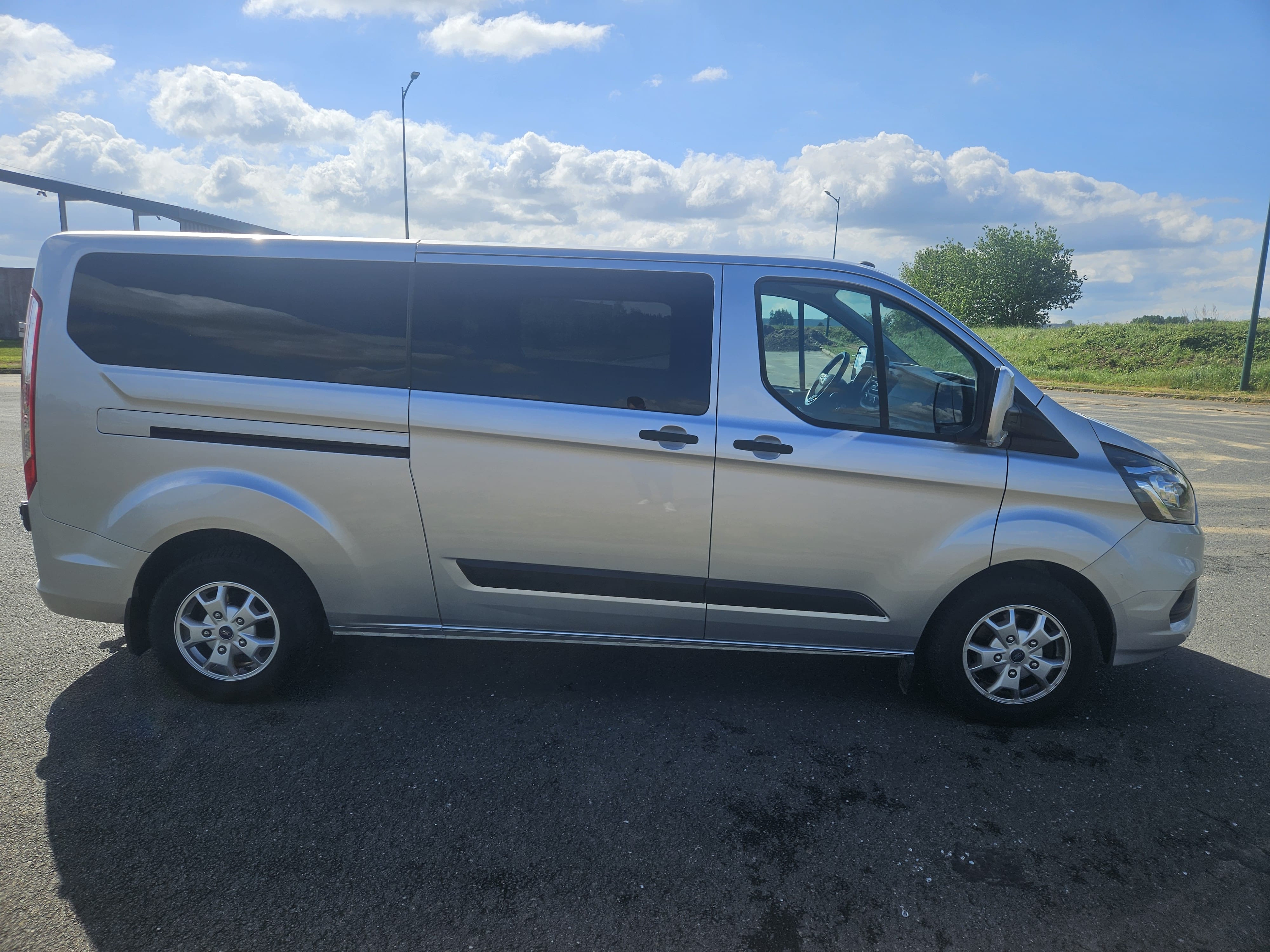 Ford Transit Custom Fourgon 2.0l ecoblue avec Climatisation