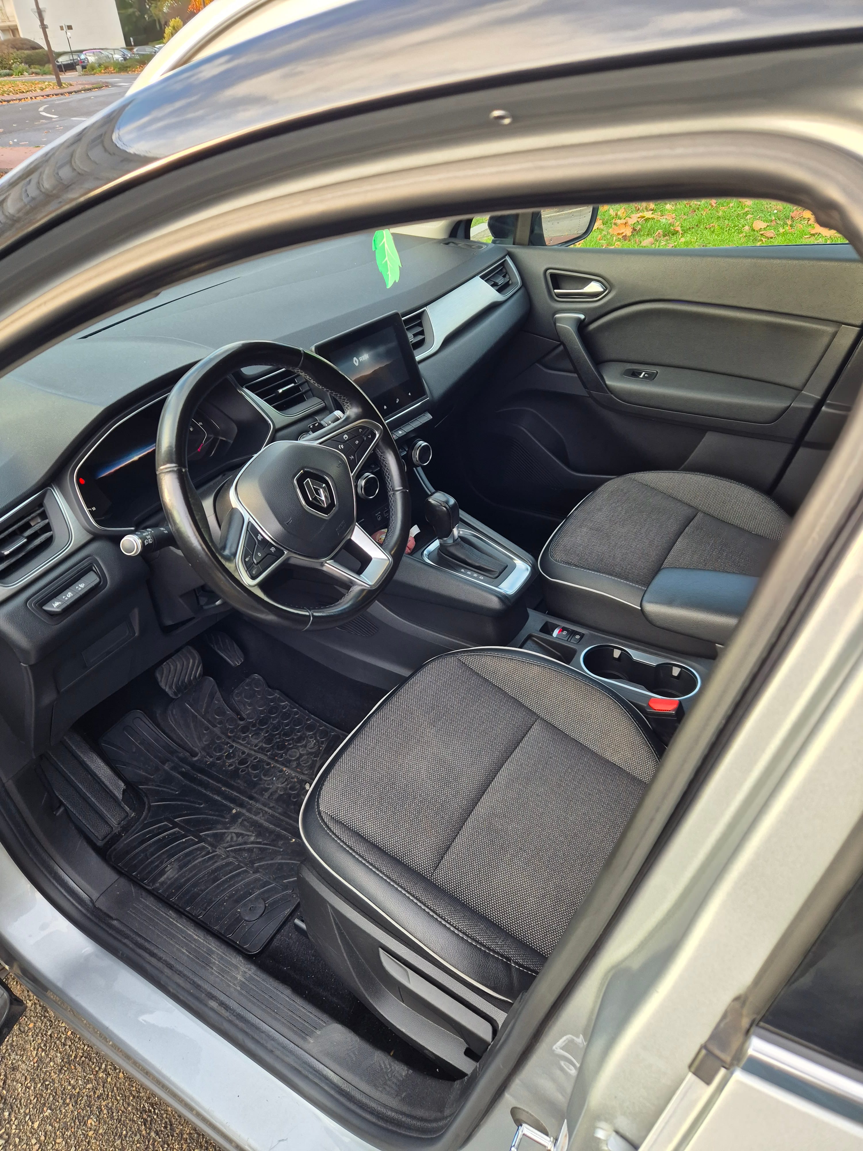 Renault Captur avec Entrée audio / iPod