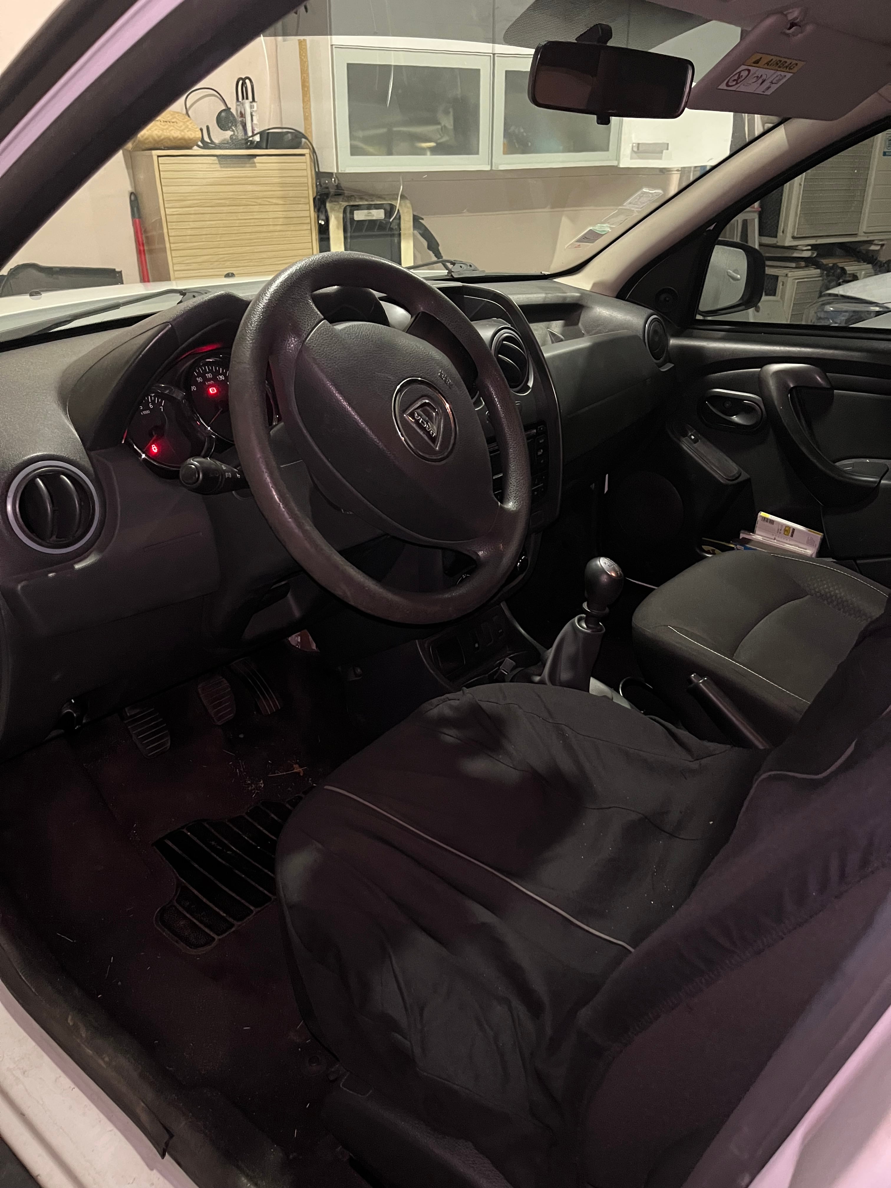 Dacia Duster avec Siège bébé