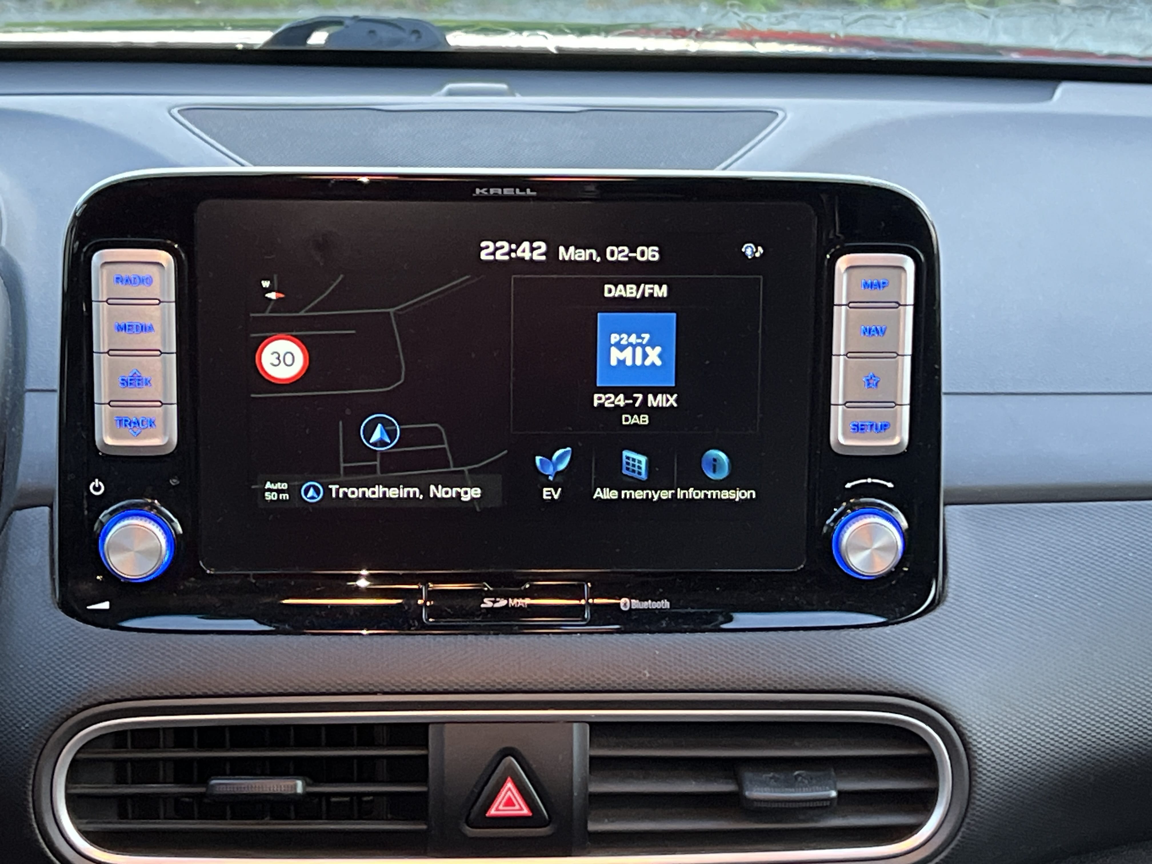 Hyundai Kona Electric with Cruise control