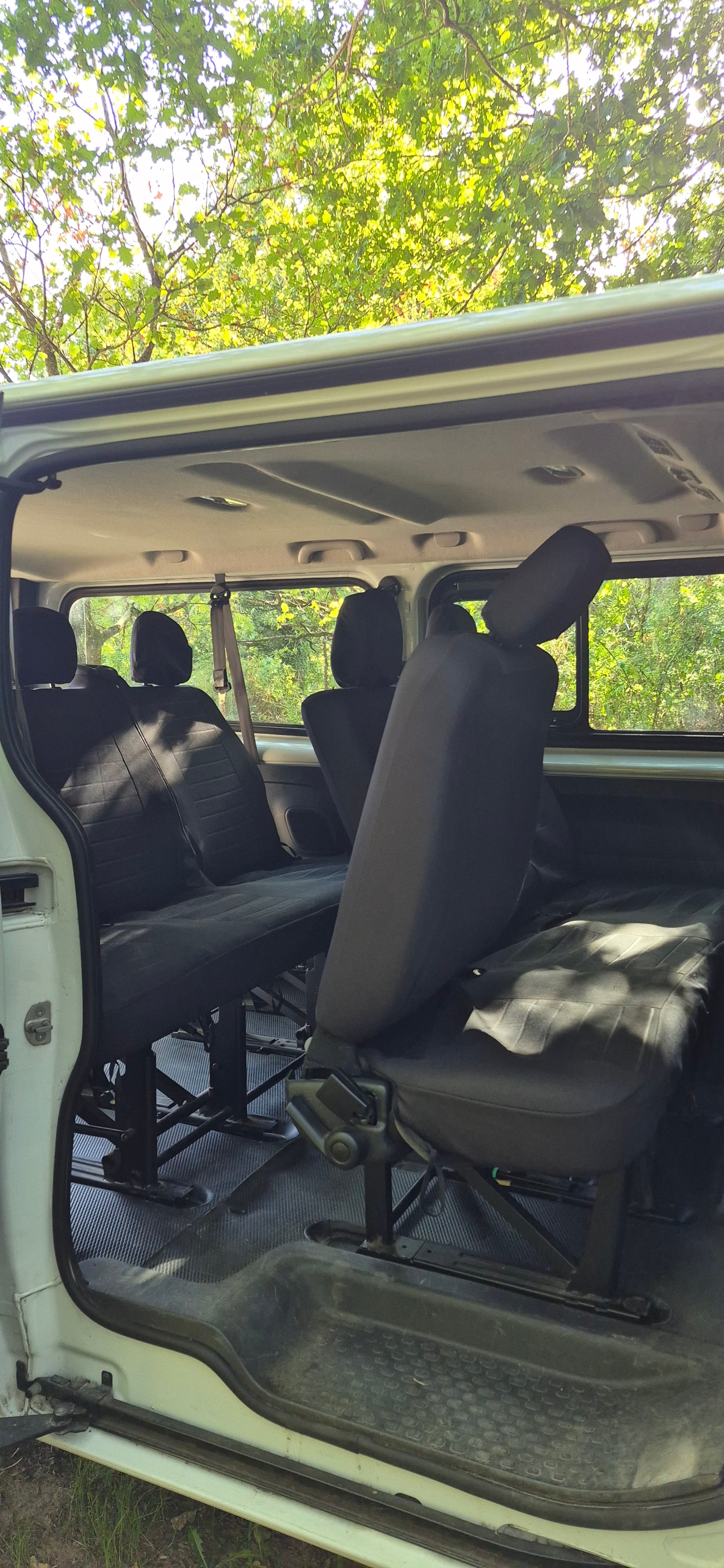 Opel Vivaro Combi avec Audio Bluetooth