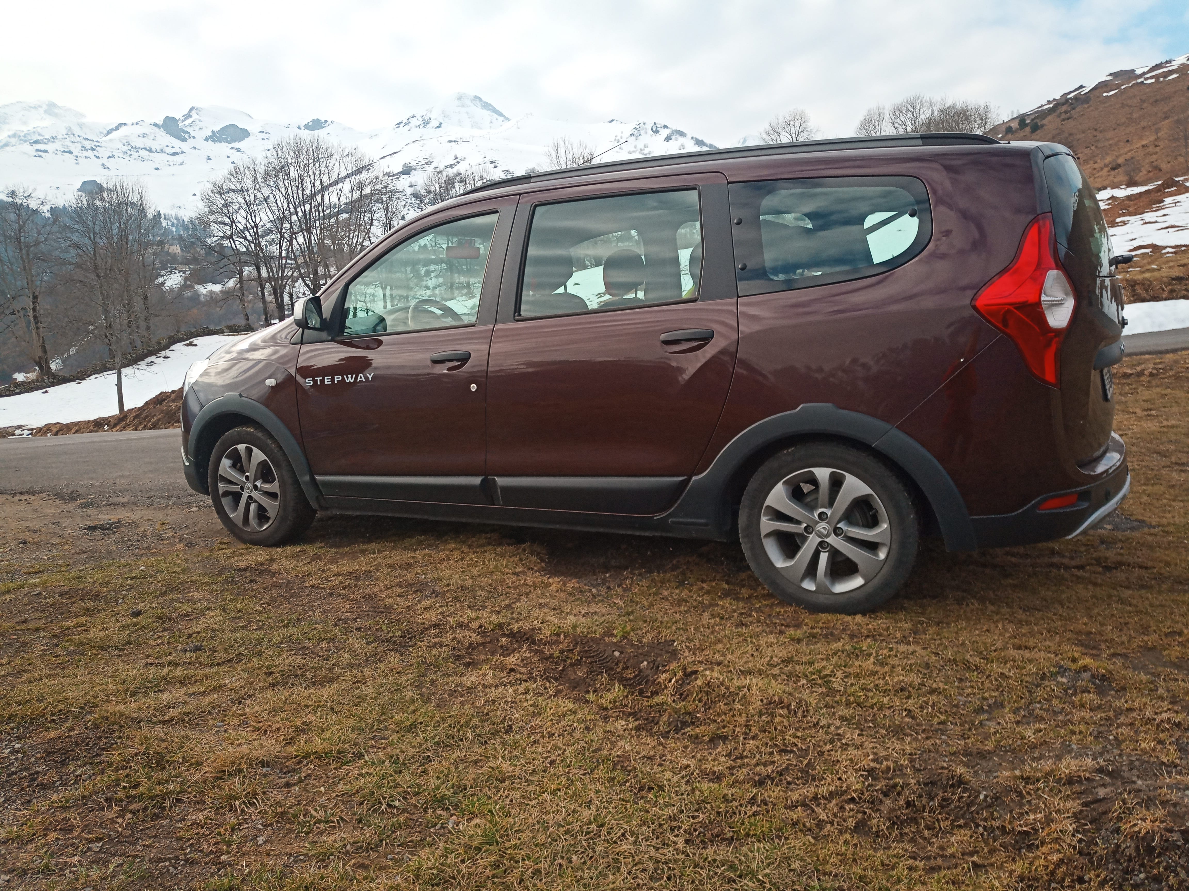Dacia Lodgy avec Climatisation