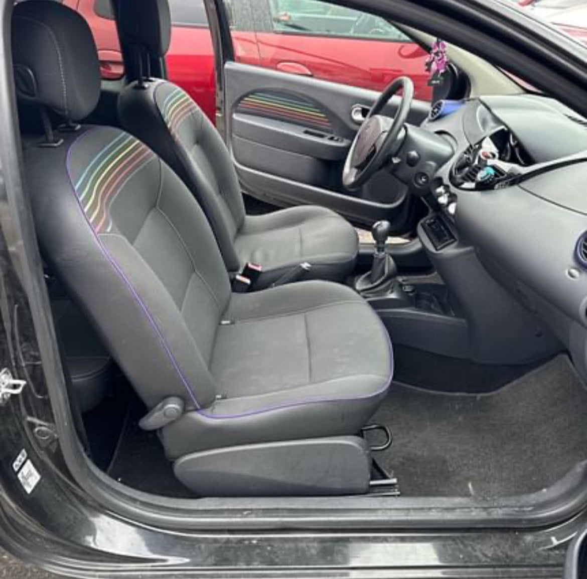 Renault Twingo II Noir Vignette