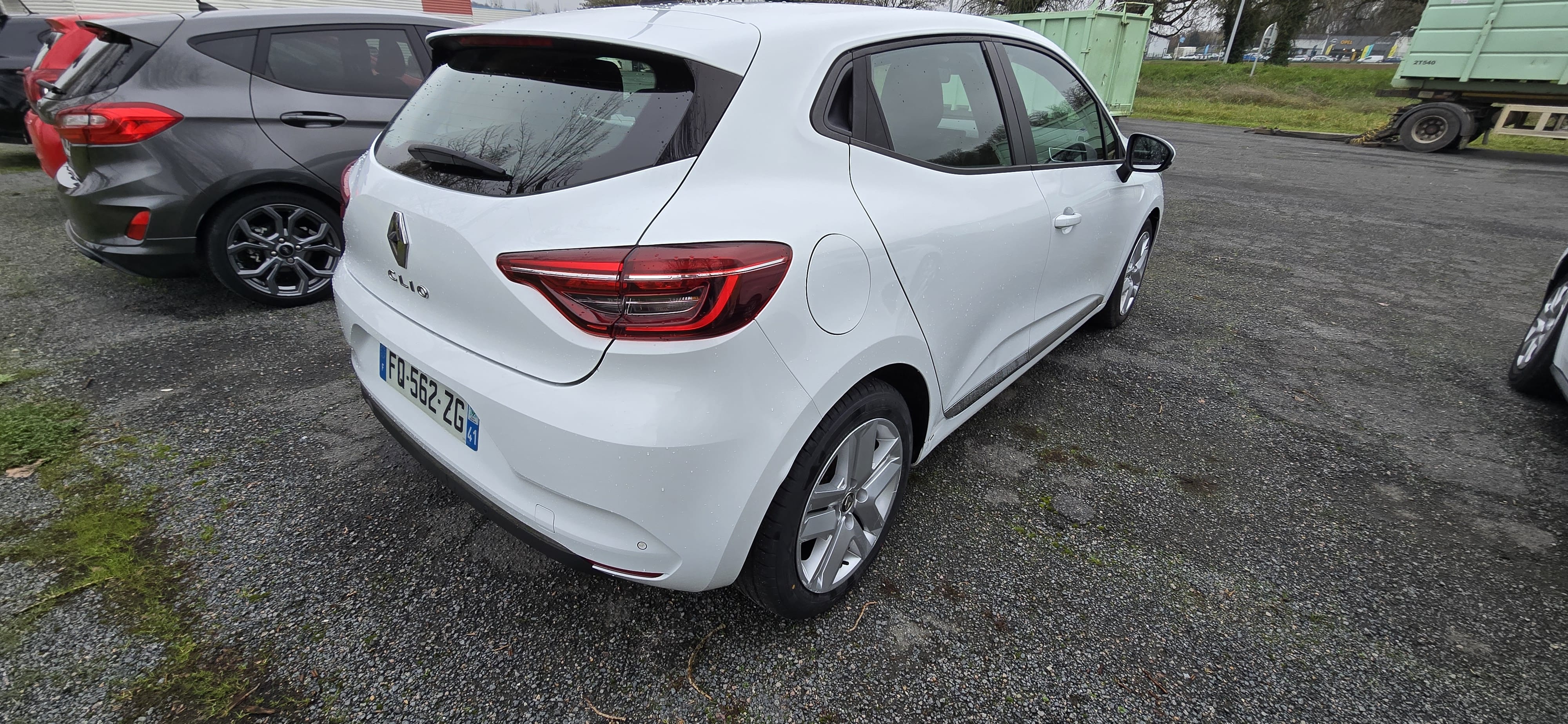 Renault Clio avec Climatisation