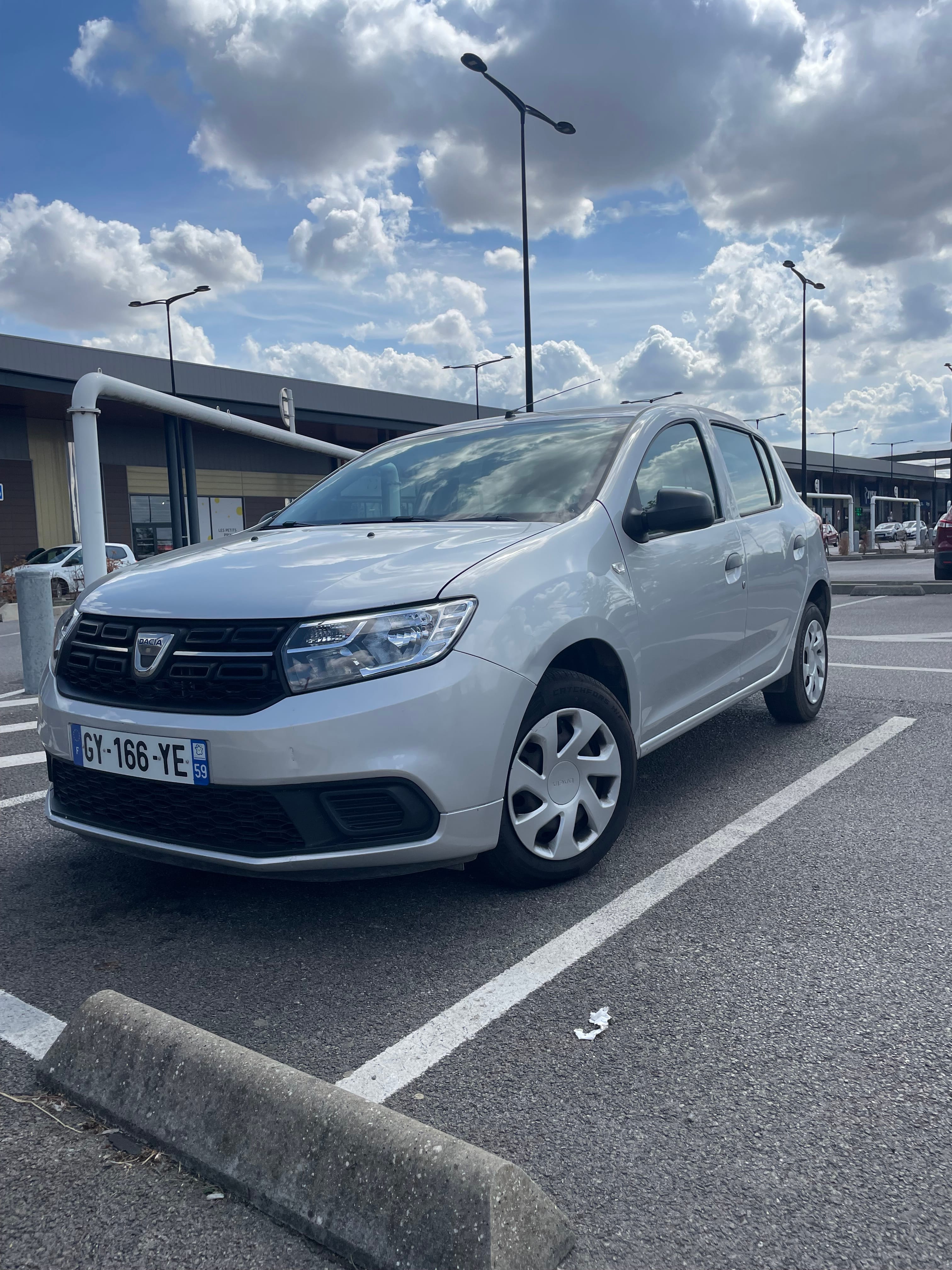 Dacia Sandero avec Port USB