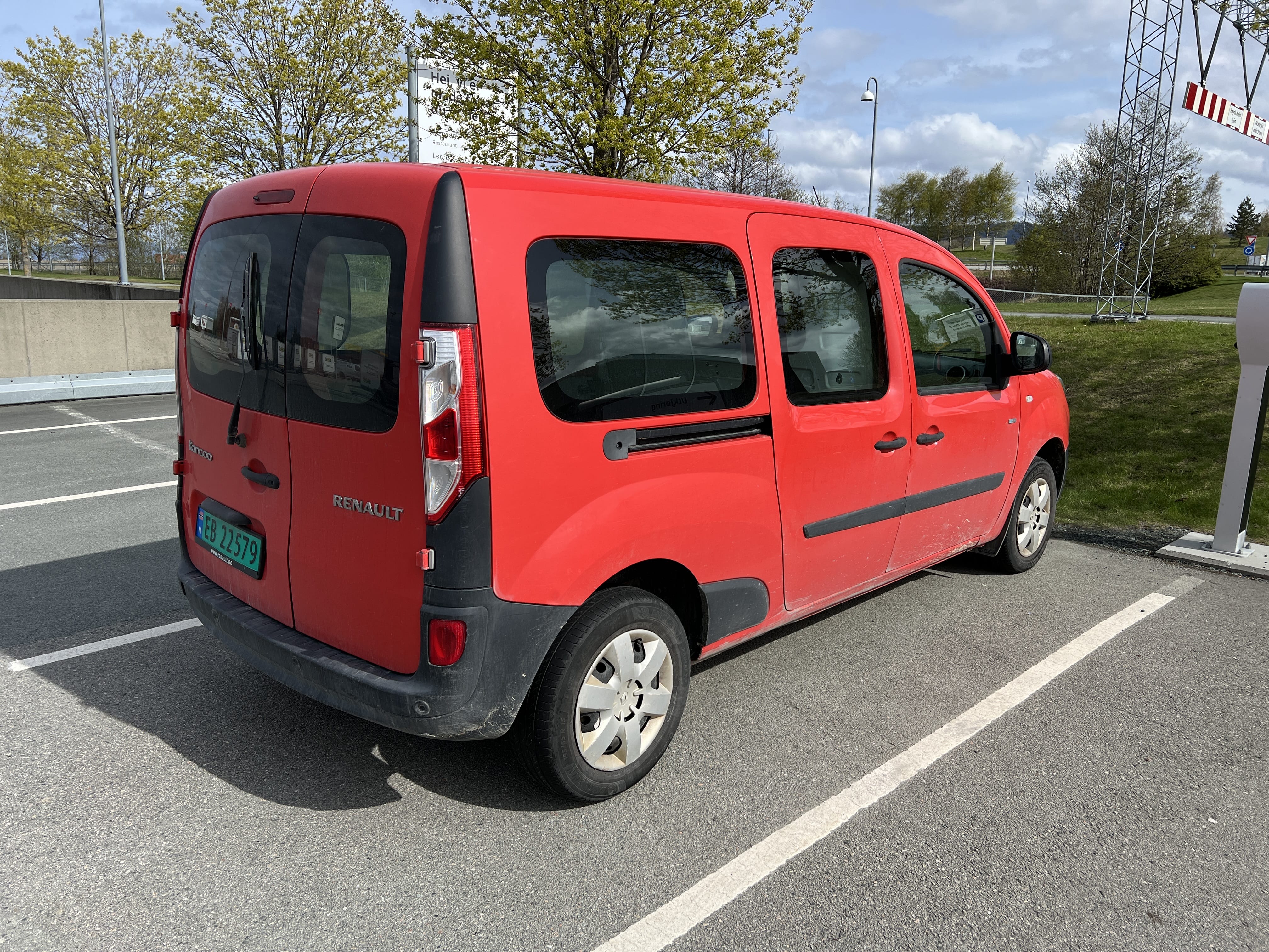 Renault Kangoo ZE med USB ladeuttak