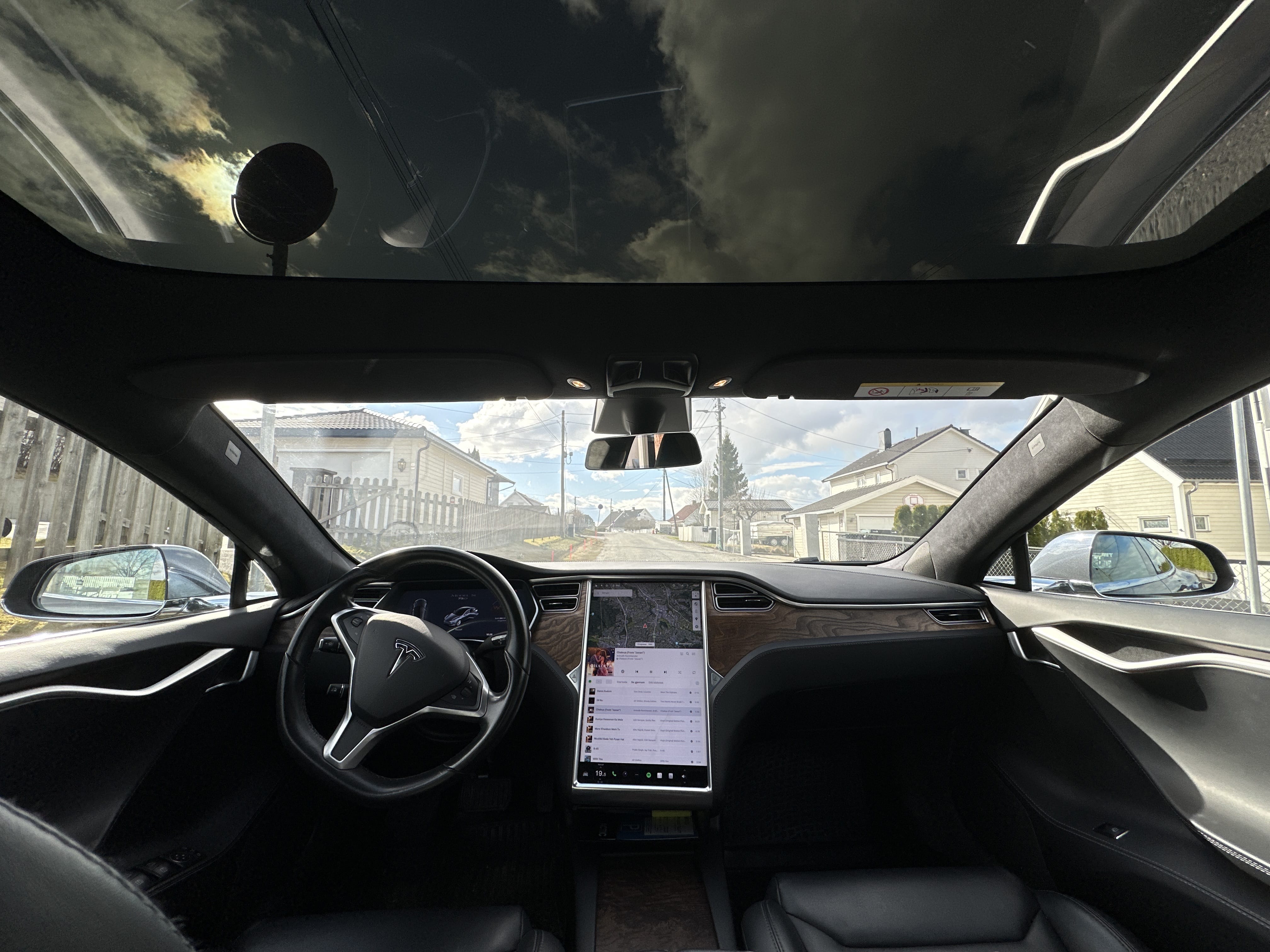 Tesla Model S 75D Gtratis Superlading med Cruisekontroll