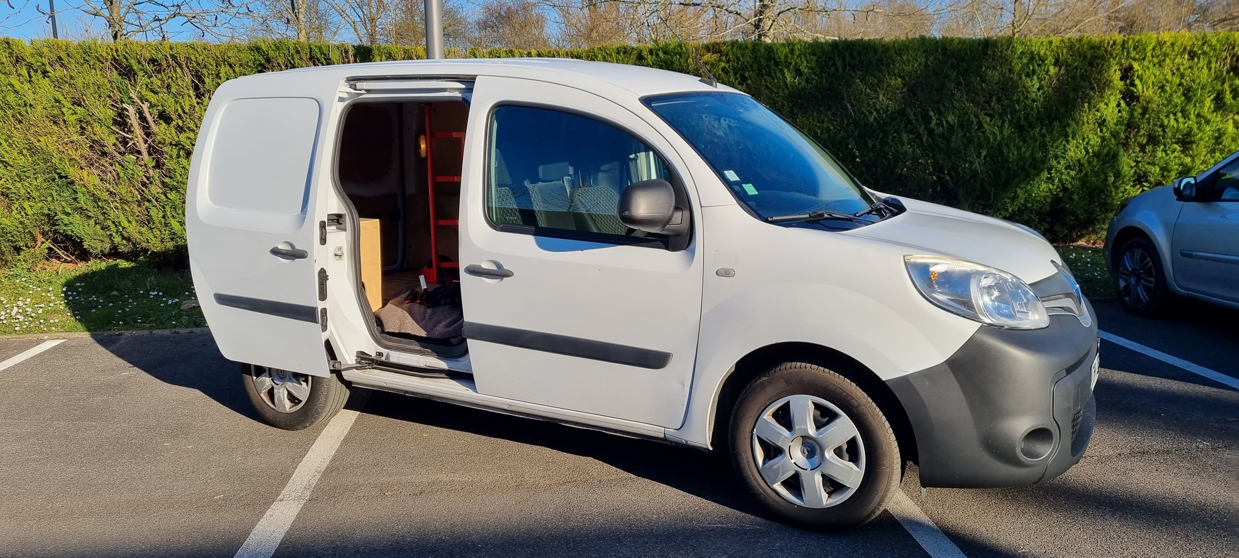 Renault Kangoo Express Kangoo 1.6 hdi DR-401-VG mit Klimaanlage