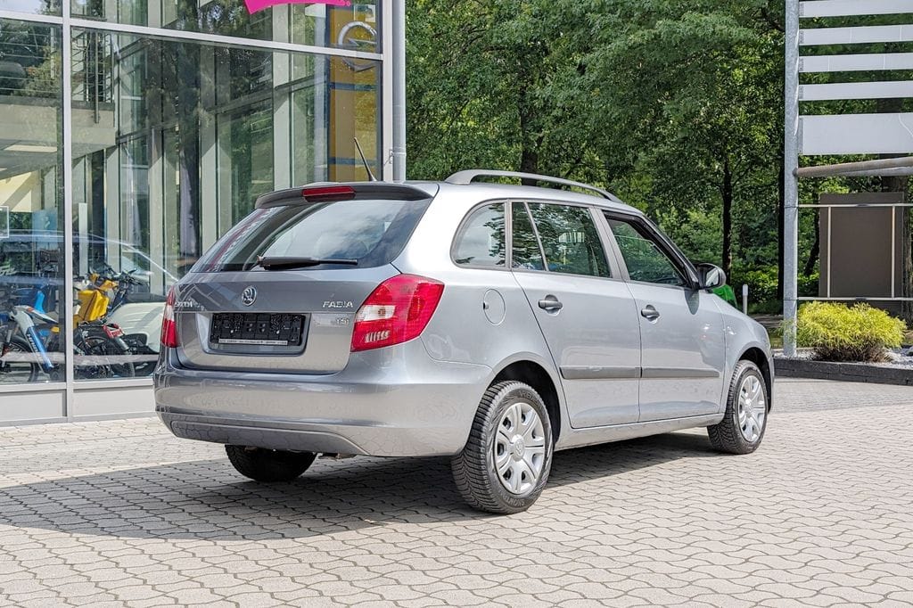 Skoda Fabia Kombi - Diesel mit Audio-/iPod-Zugang