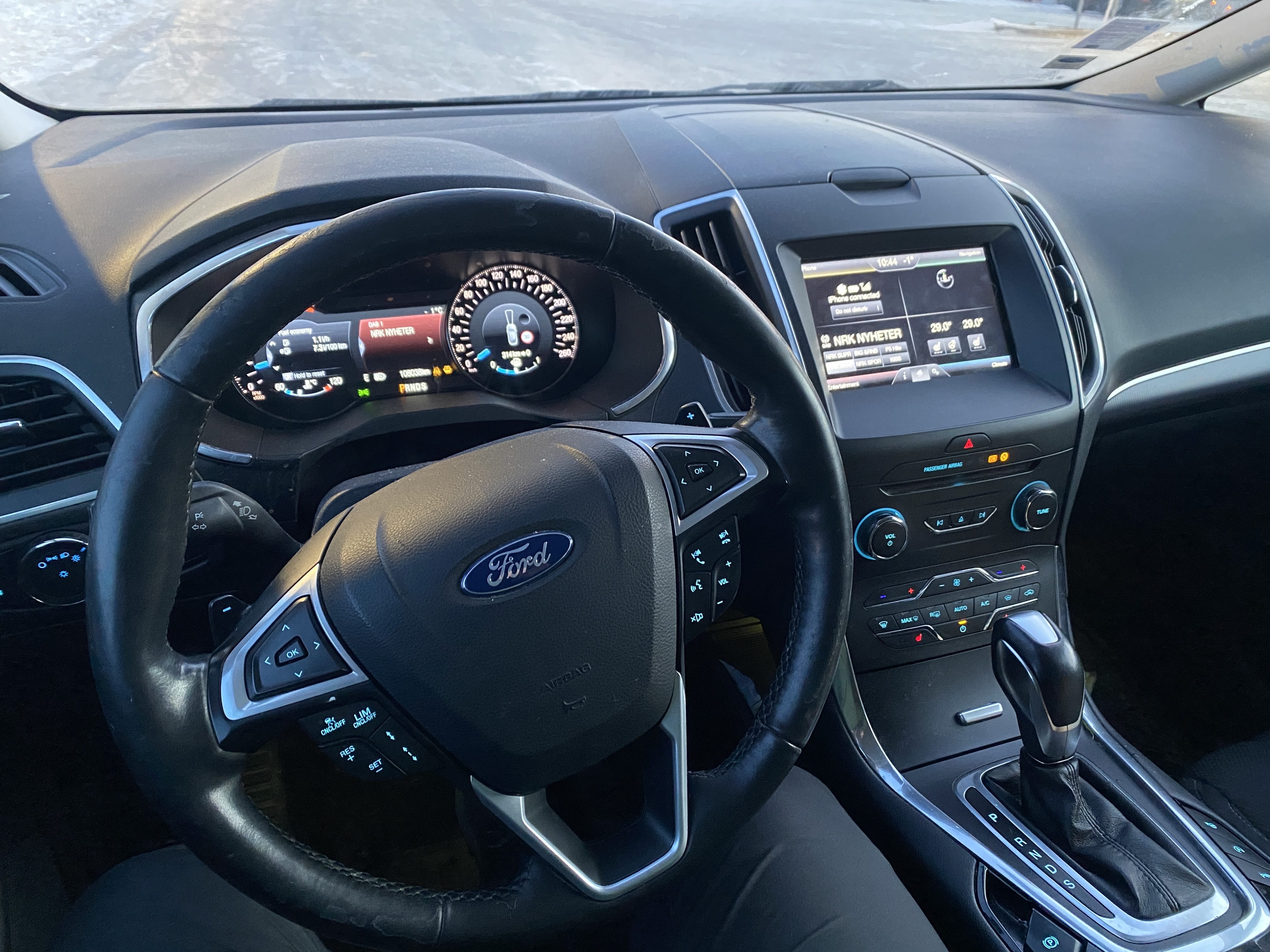Ford S-Max 2,0 TDCI 4wd, 7 seter god plass og takboks met Cruise control