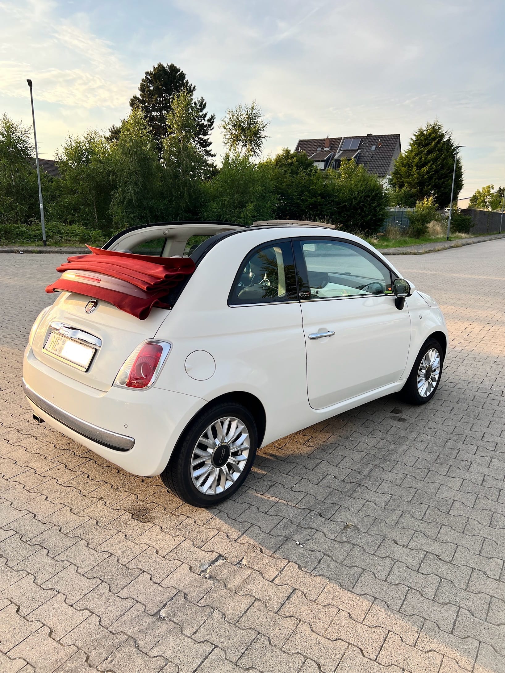 Fiat 500 C mit Navigationsgerät