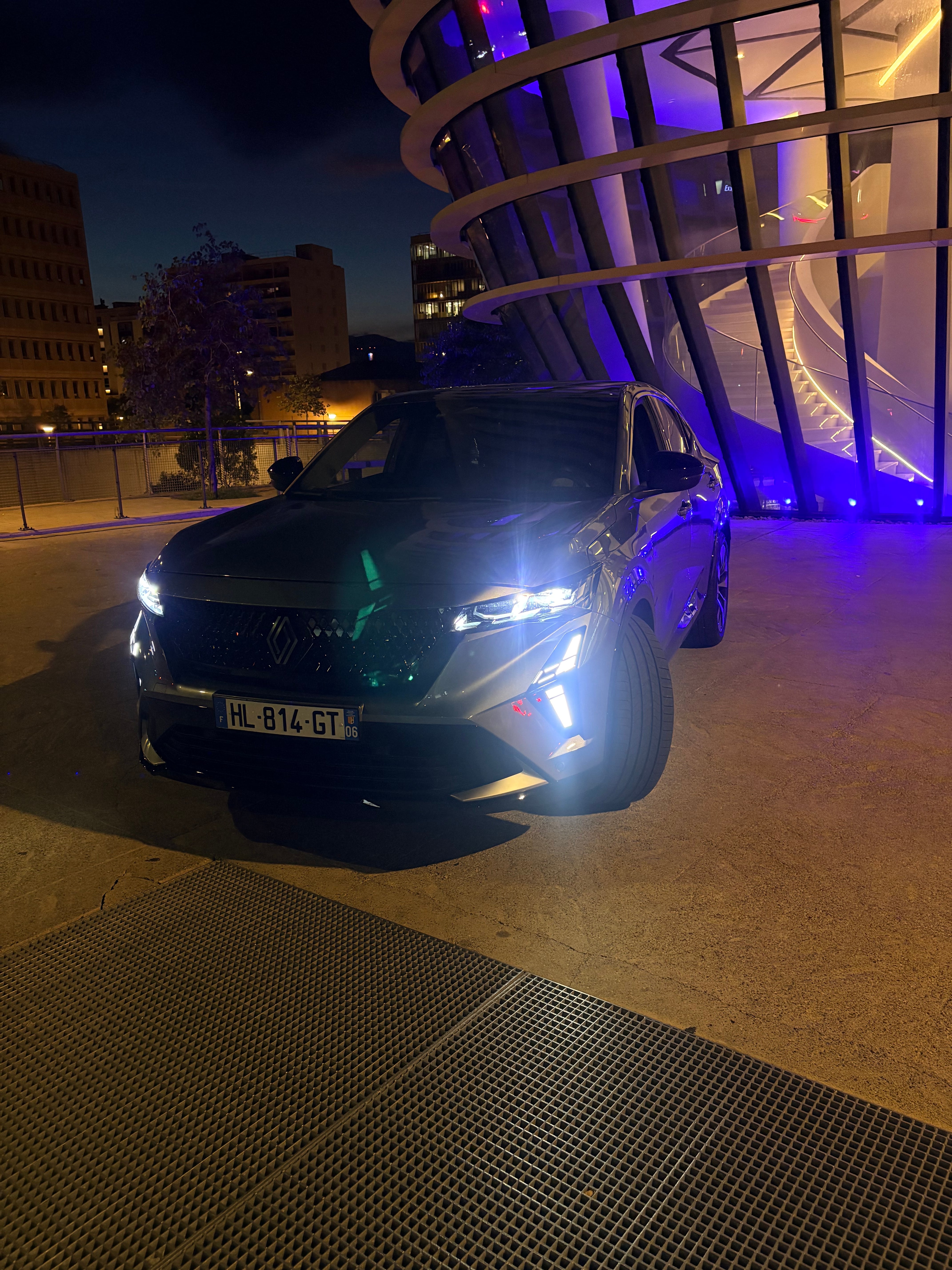 Renault Rafale E-Tech hybrid, 2026, Essence 95 / Elektro (Hybrid), Automatik