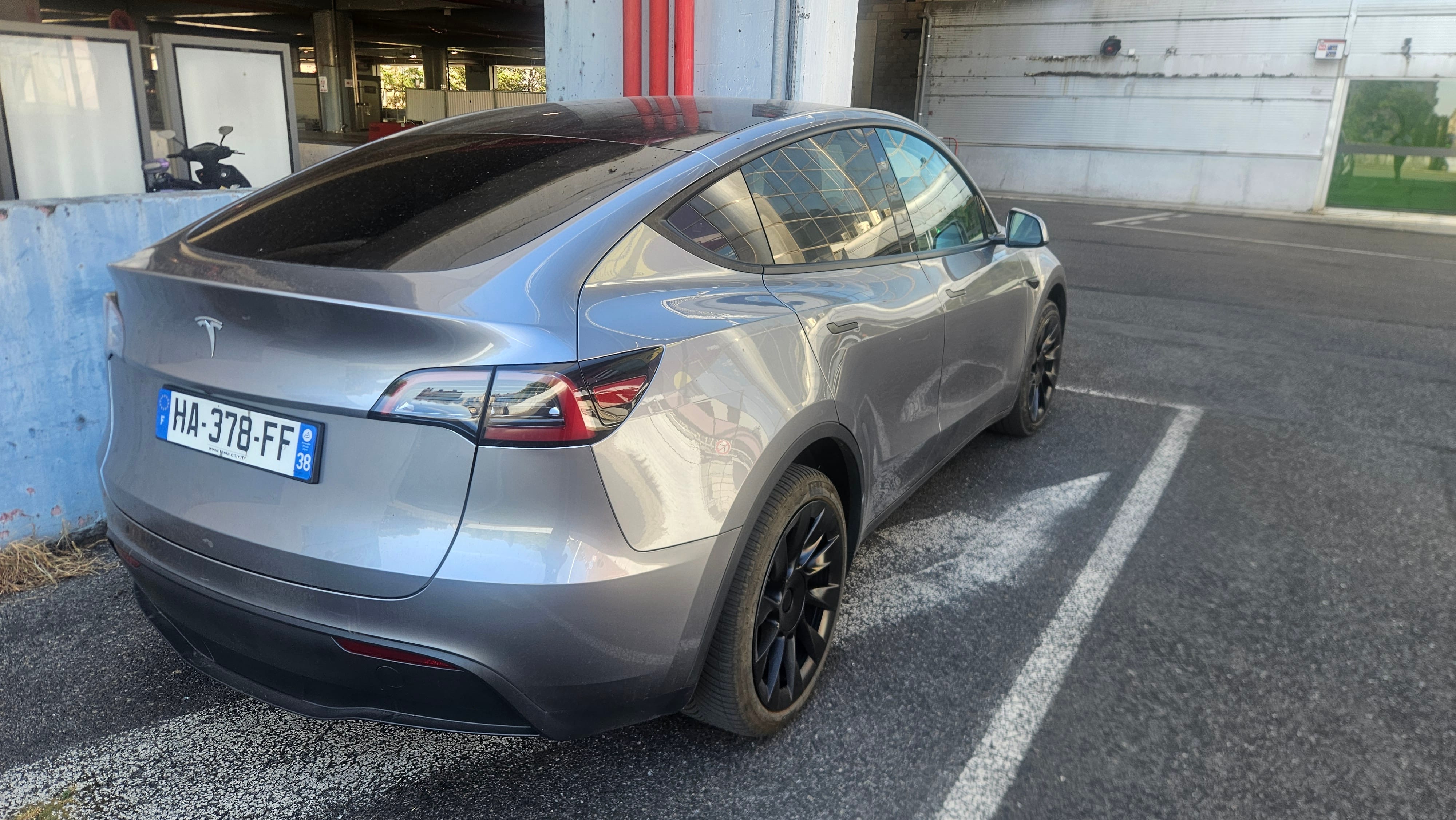 Tesla Model Y avec Climatisation