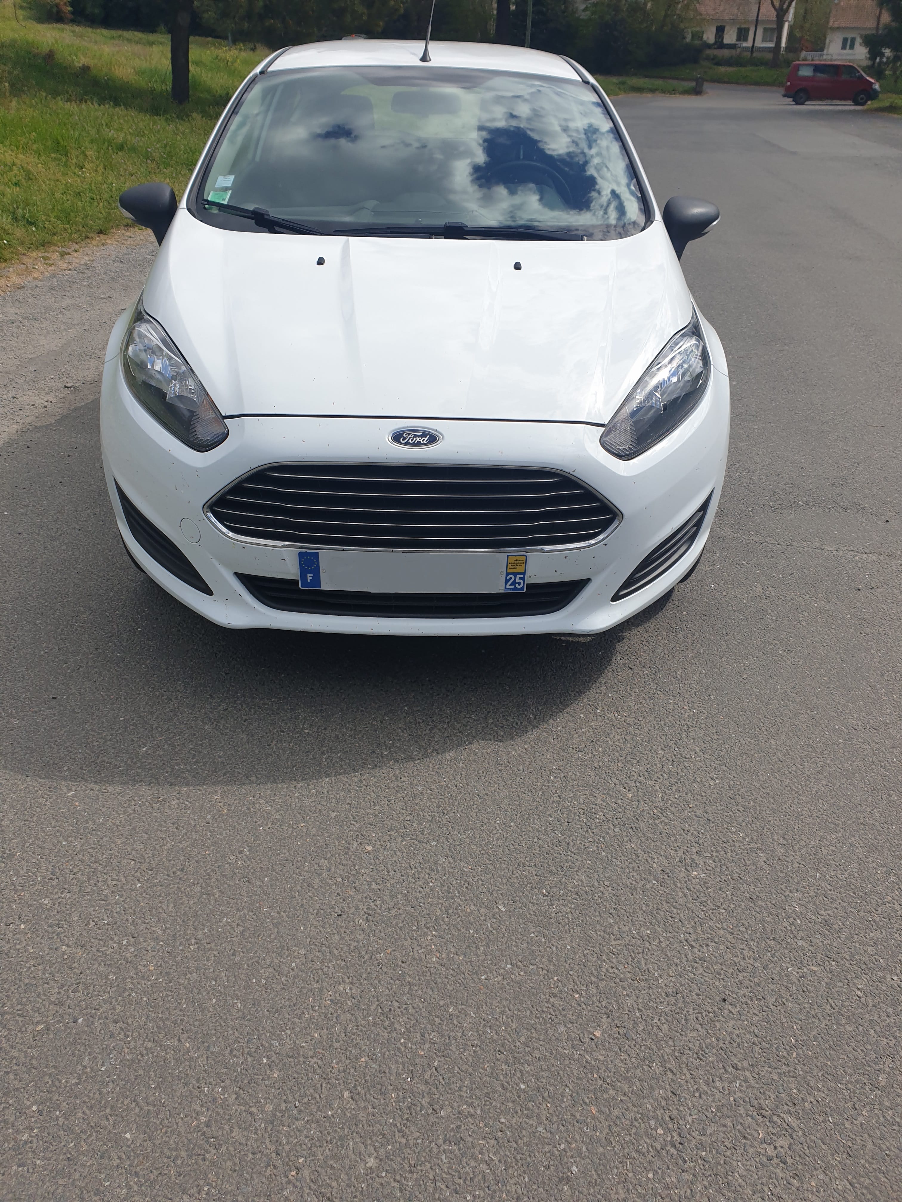 Ford Fiesta avec Entrée audio / iPod