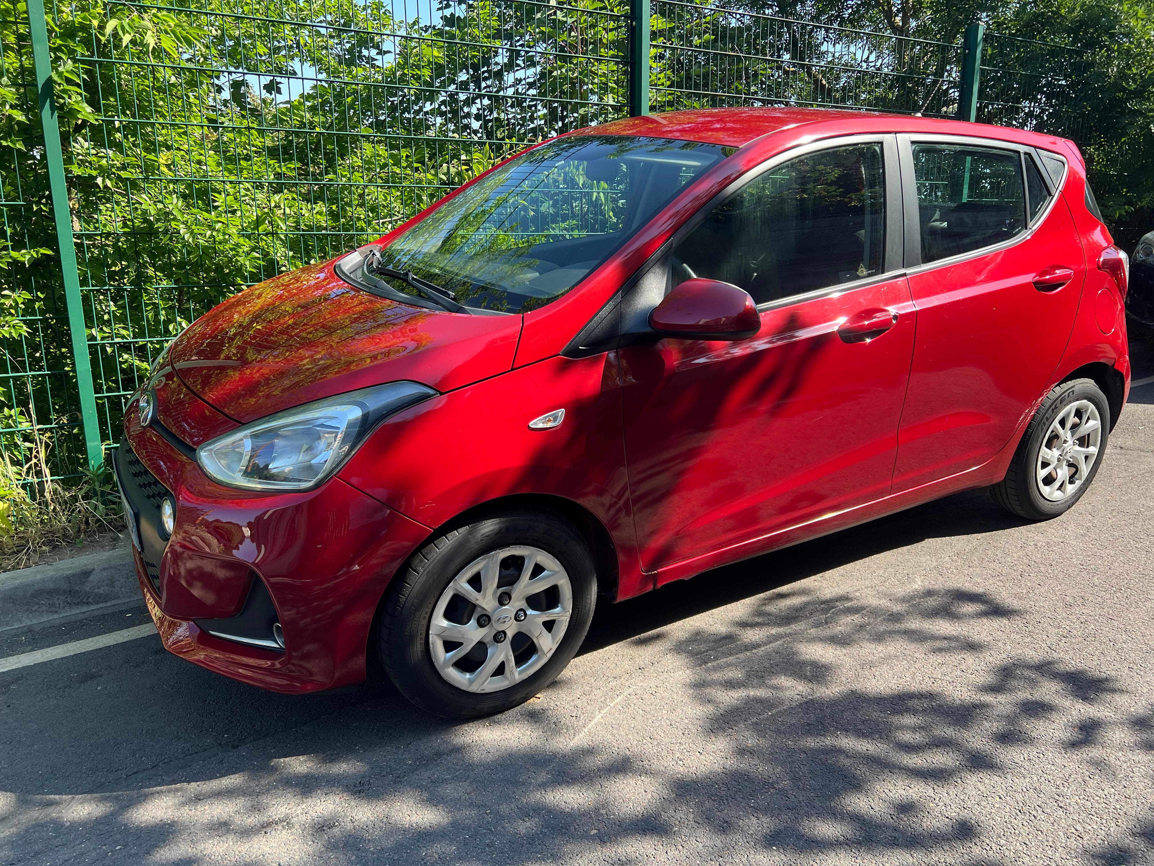 Hyundai i10 2018 • Économique • Climatisation • proche métro avec Climatisation