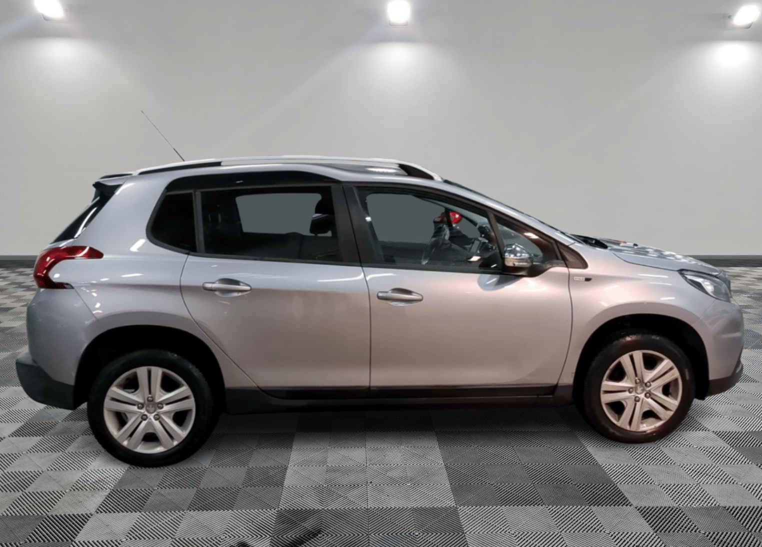 Peugeot 2008 avec Climatisation