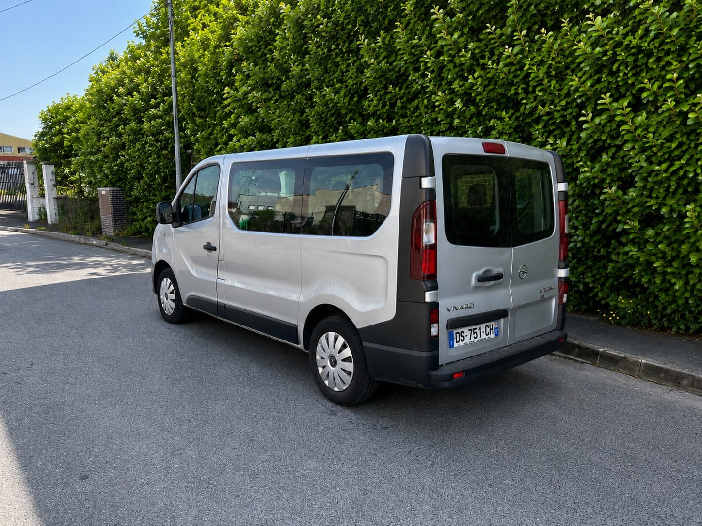 Opel Vivaro Combi avec Climatisation
