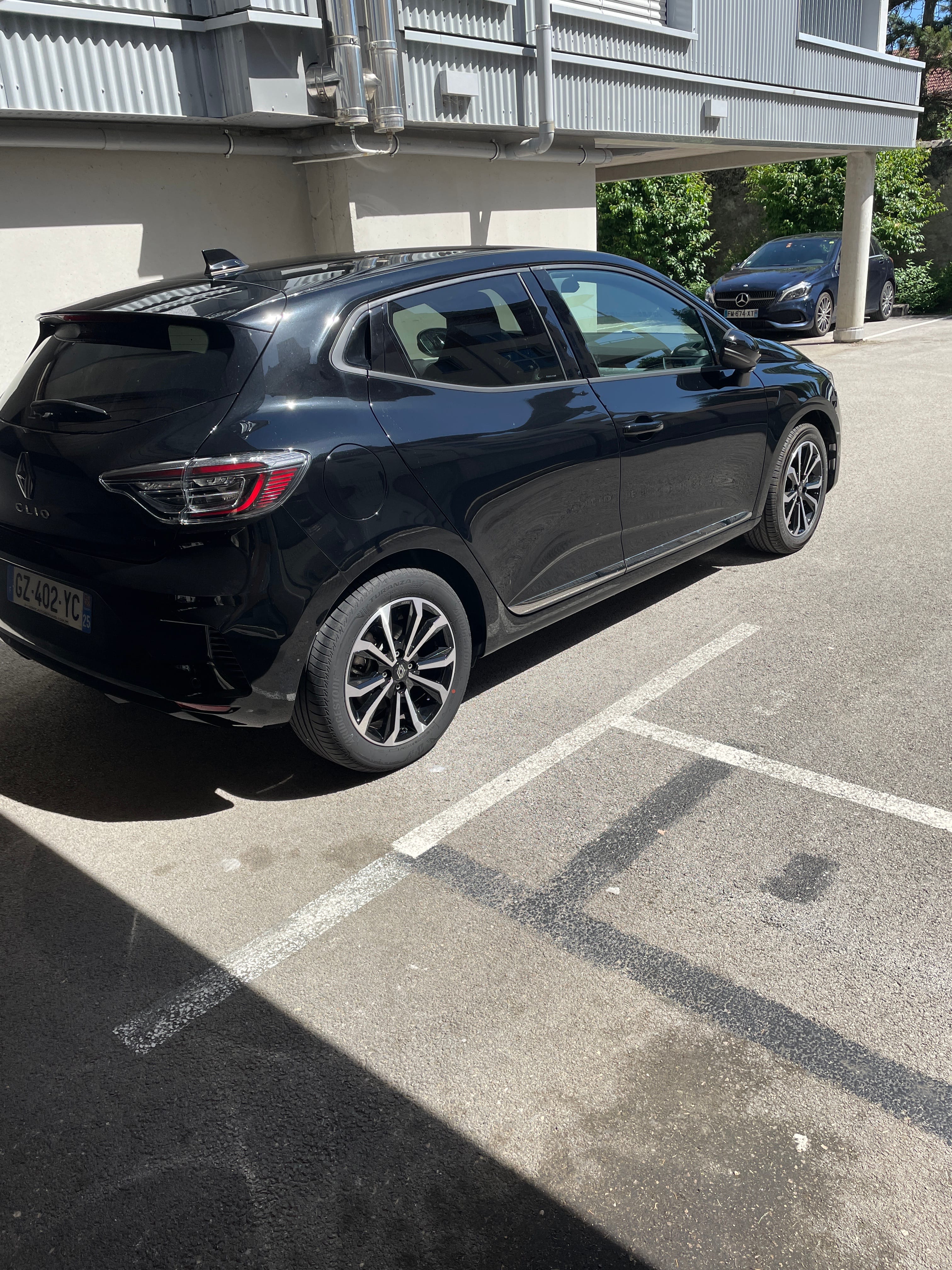 Renault Clio E-tech avec Audio Bluetooth