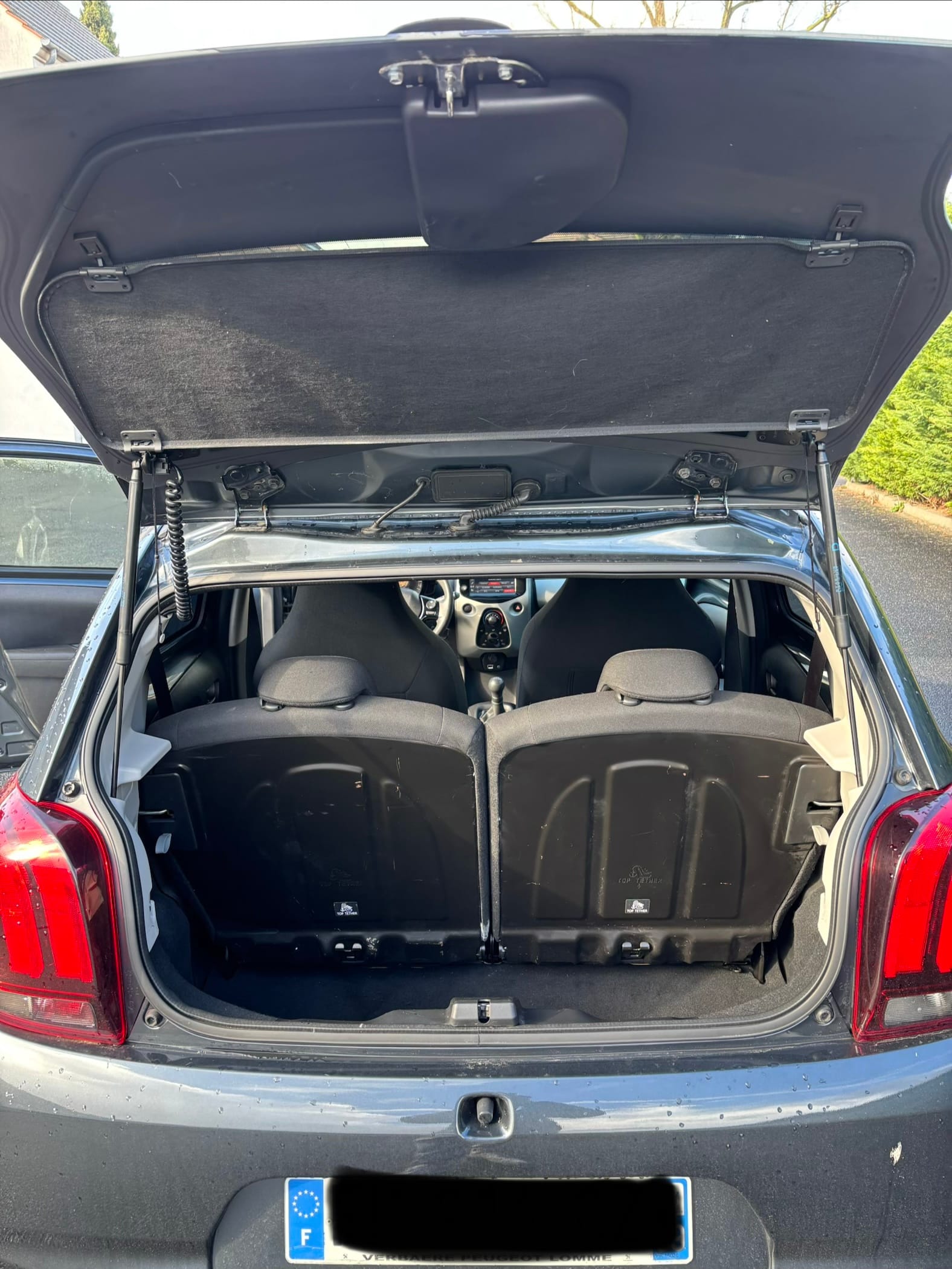Peugeot 108 avec Apple CarPlay